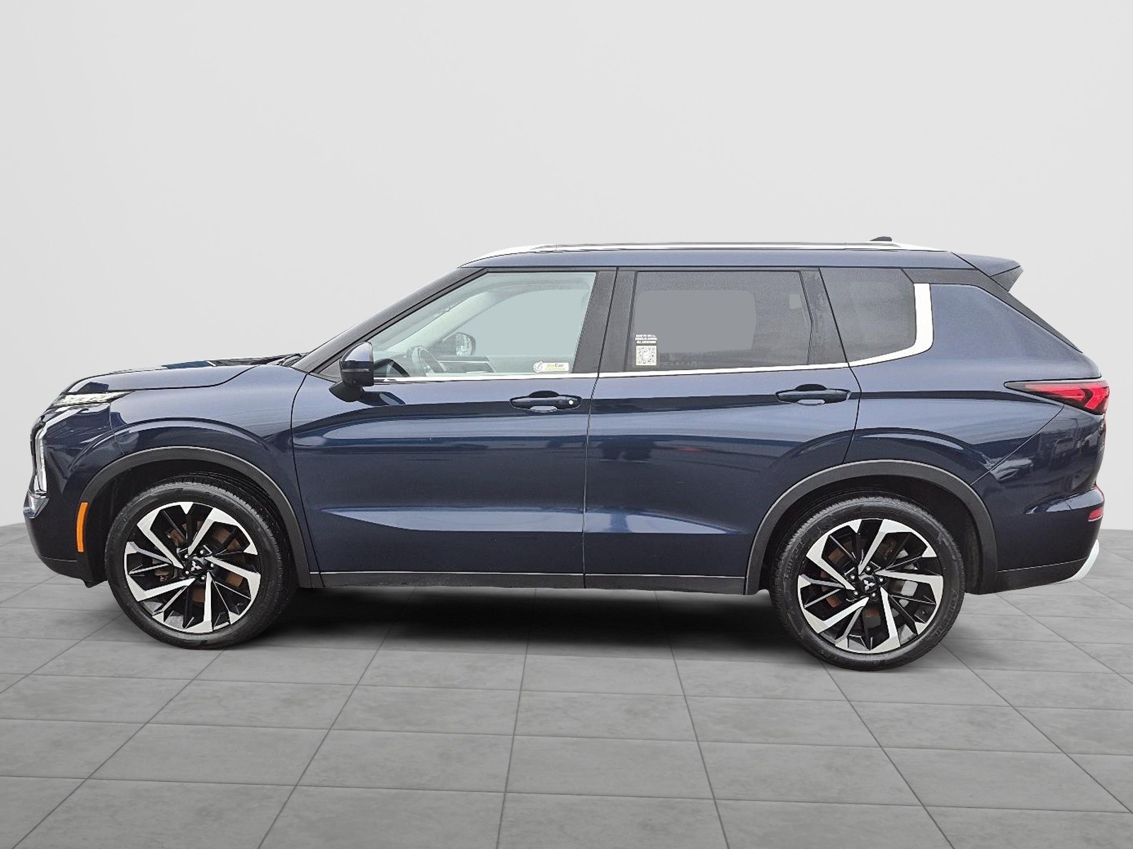 2023 Mitsubishi Outlander SEL