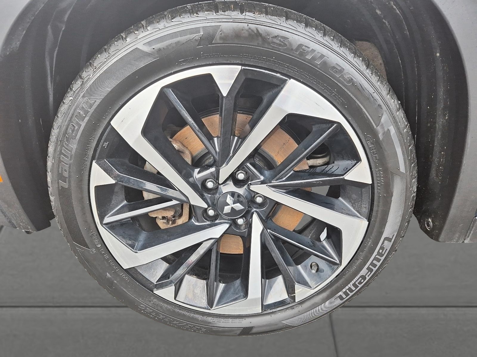 2023 Mitsubishi Outlander SEL