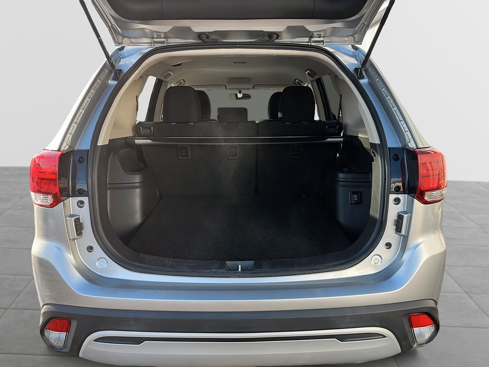 2019 Mitsubishi Outlander ES