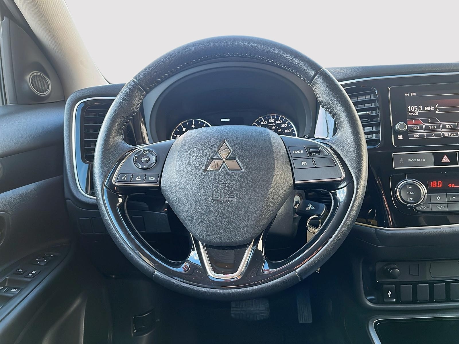 2019 Mitsubishi Outlander ES