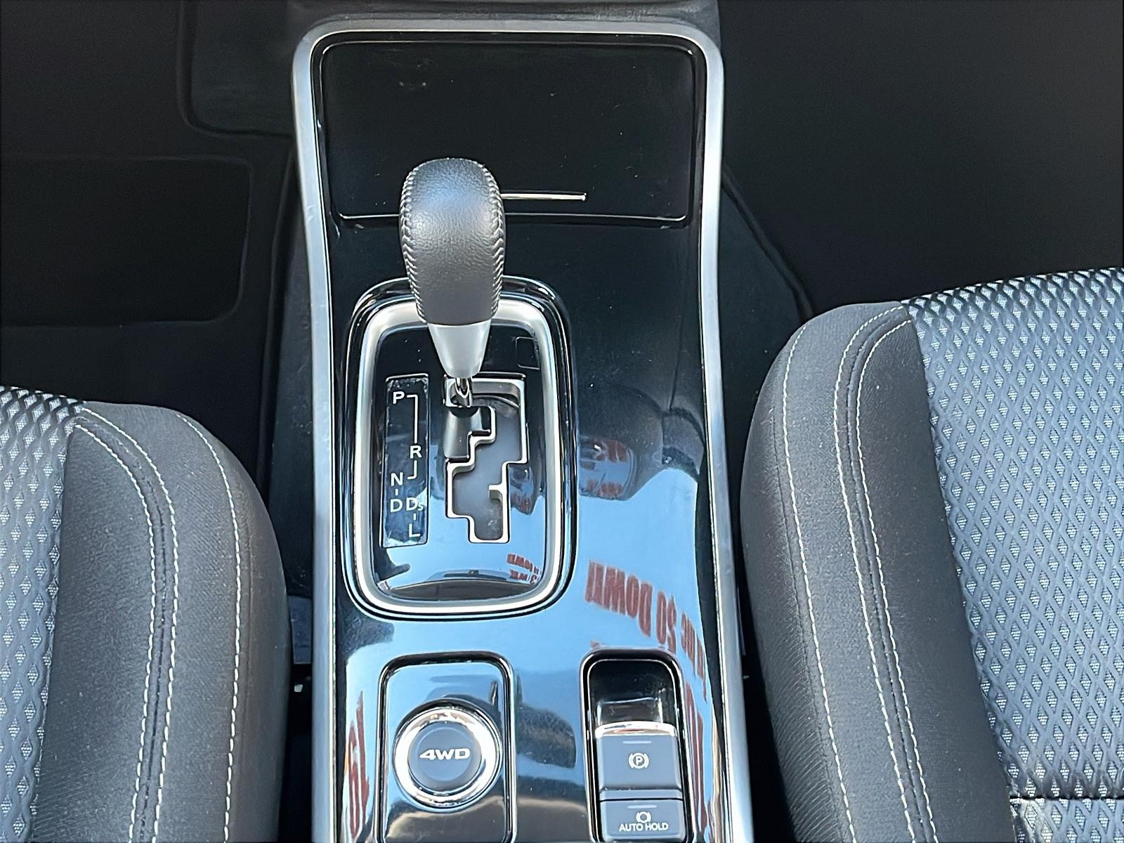 2019 Mitsubishi Outlander ES