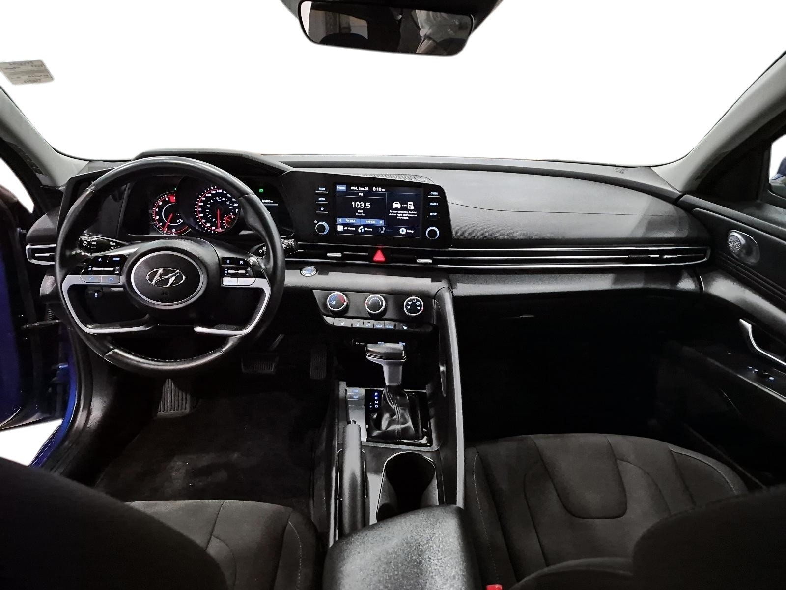 2023 Hyundai Elantra Preferred