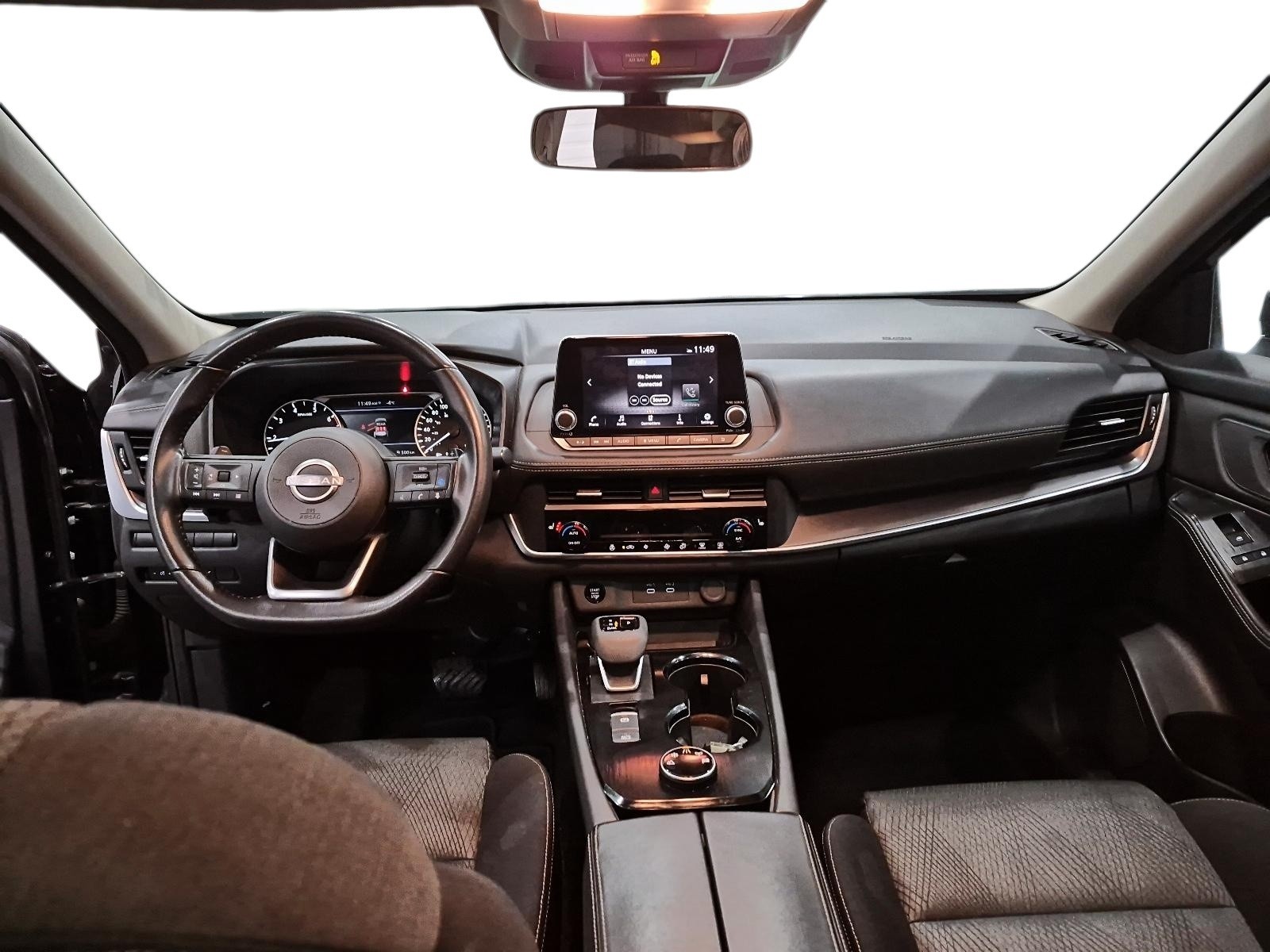 2024 Nissan Rogue SV Moonroof