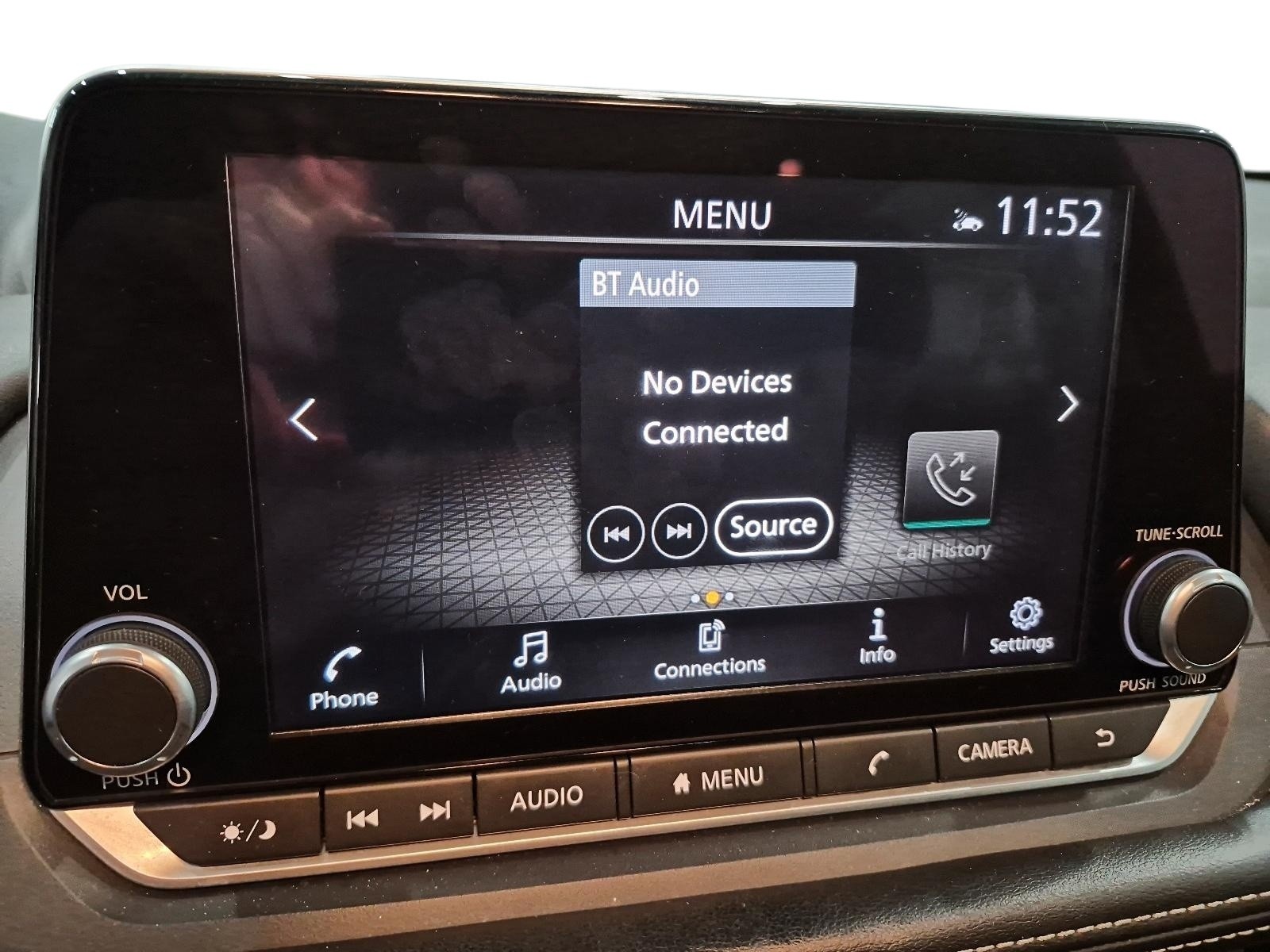 2024 Nissan Rogue SV Moonroof