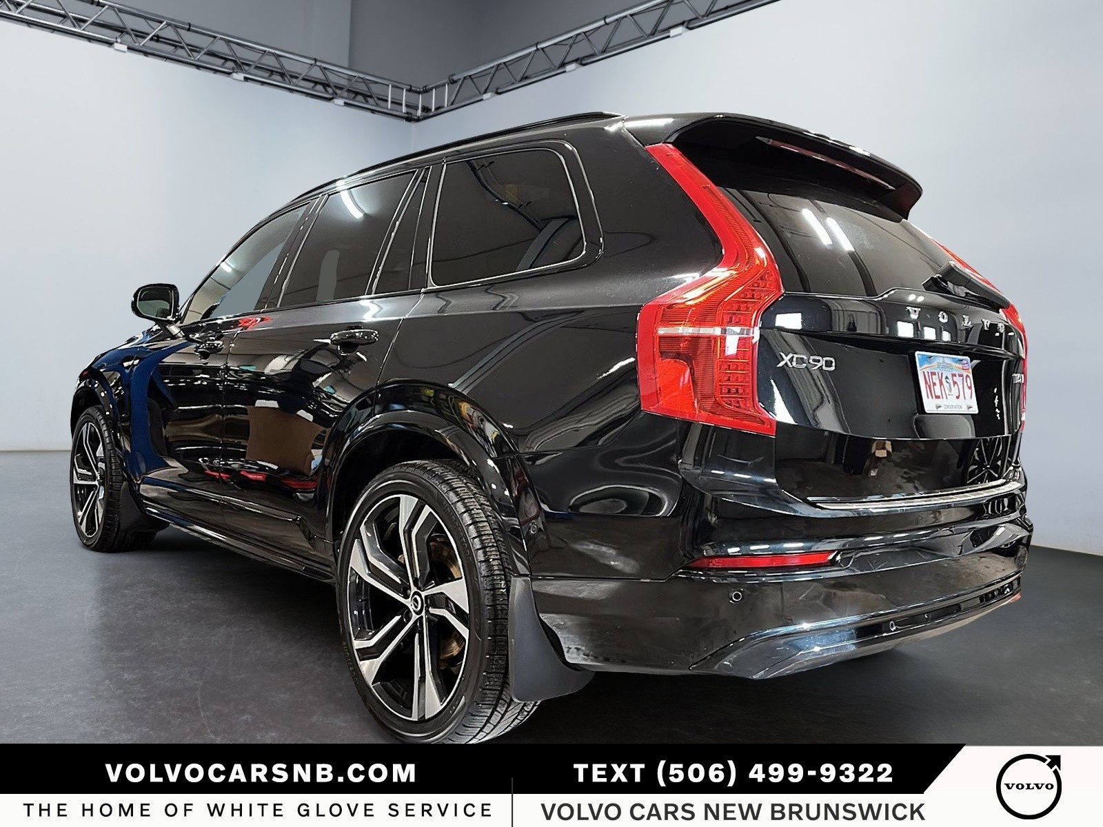 2022 Volvo XC90 T6 R-Design 7 Passenger