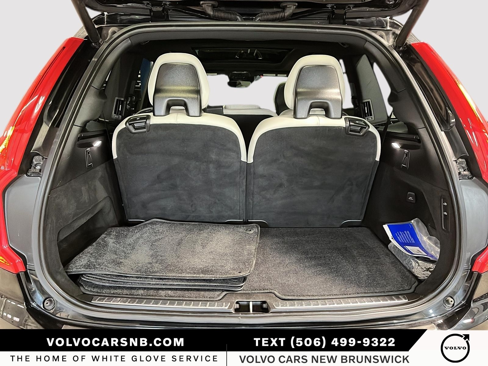 2022 Volvo XC90 T6 R-Design 7 Passenger