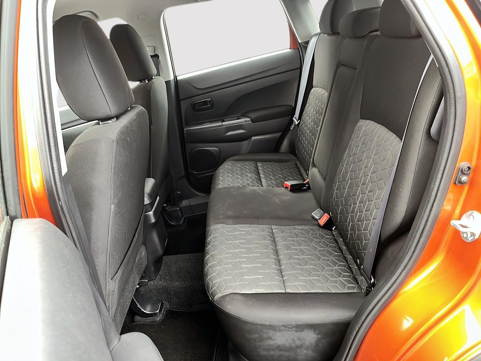 2024 Mitsubishi RVR ES