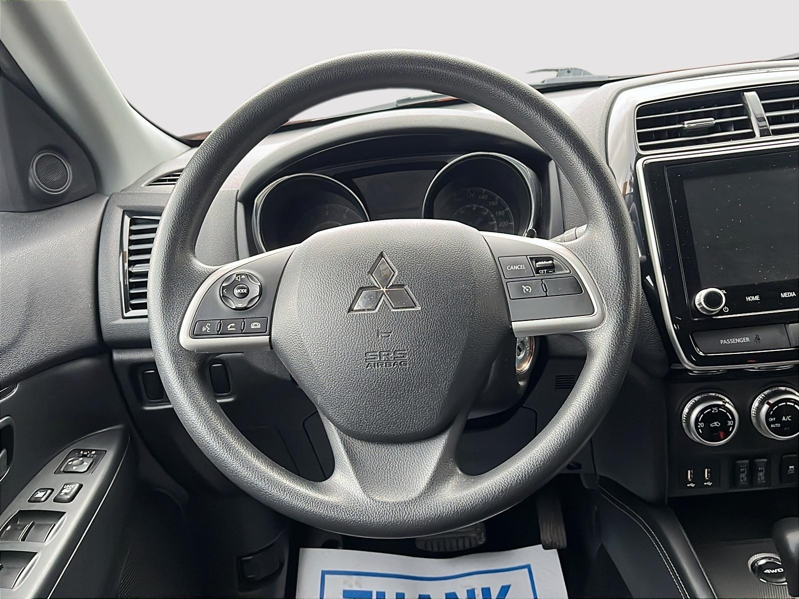 2024 Mitsubishi RVR ES