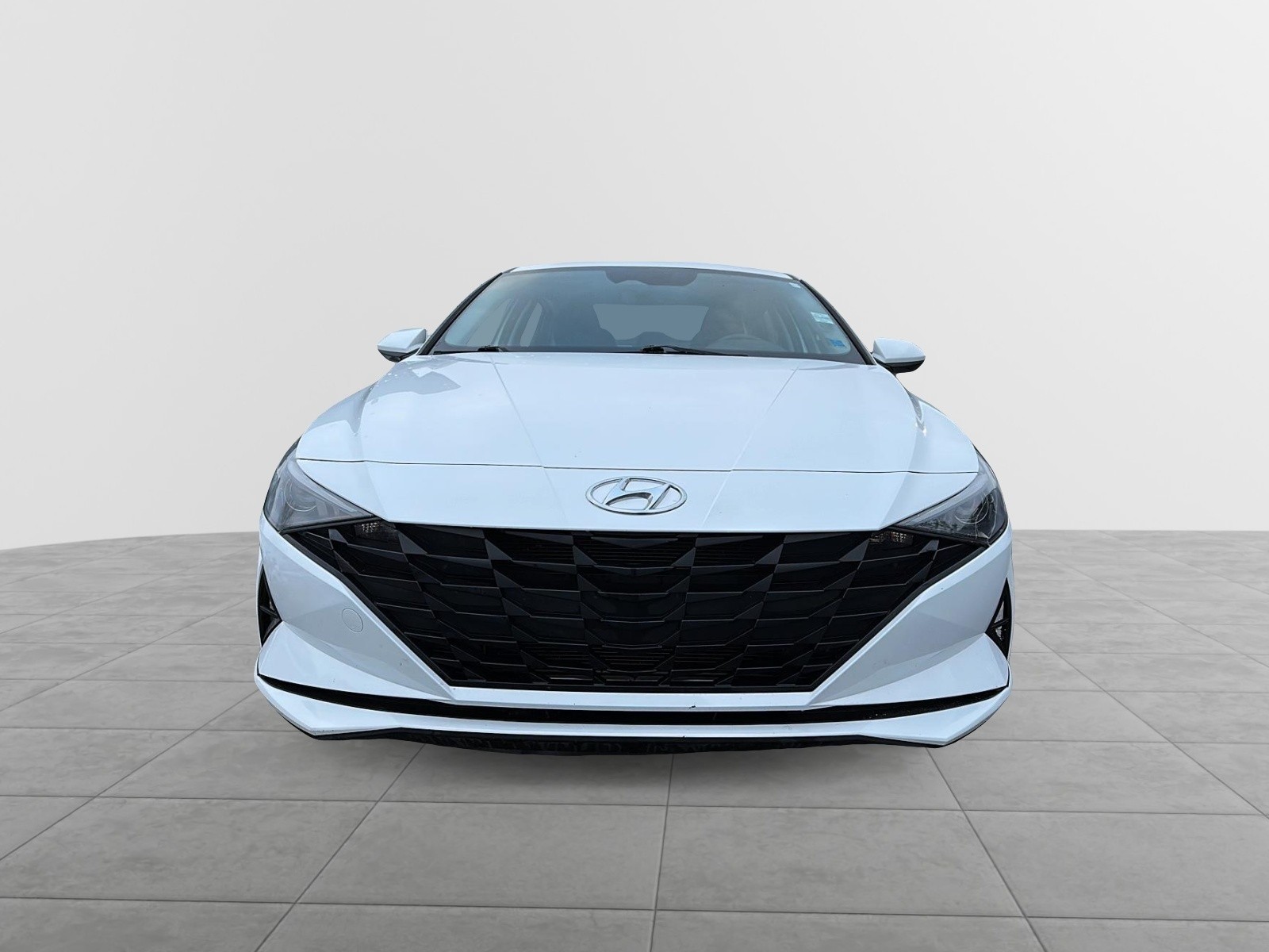 2023 Hyundai Elantra Preferred