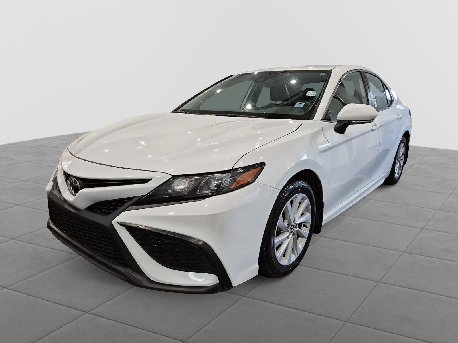 2024 Toyota Camry  SE