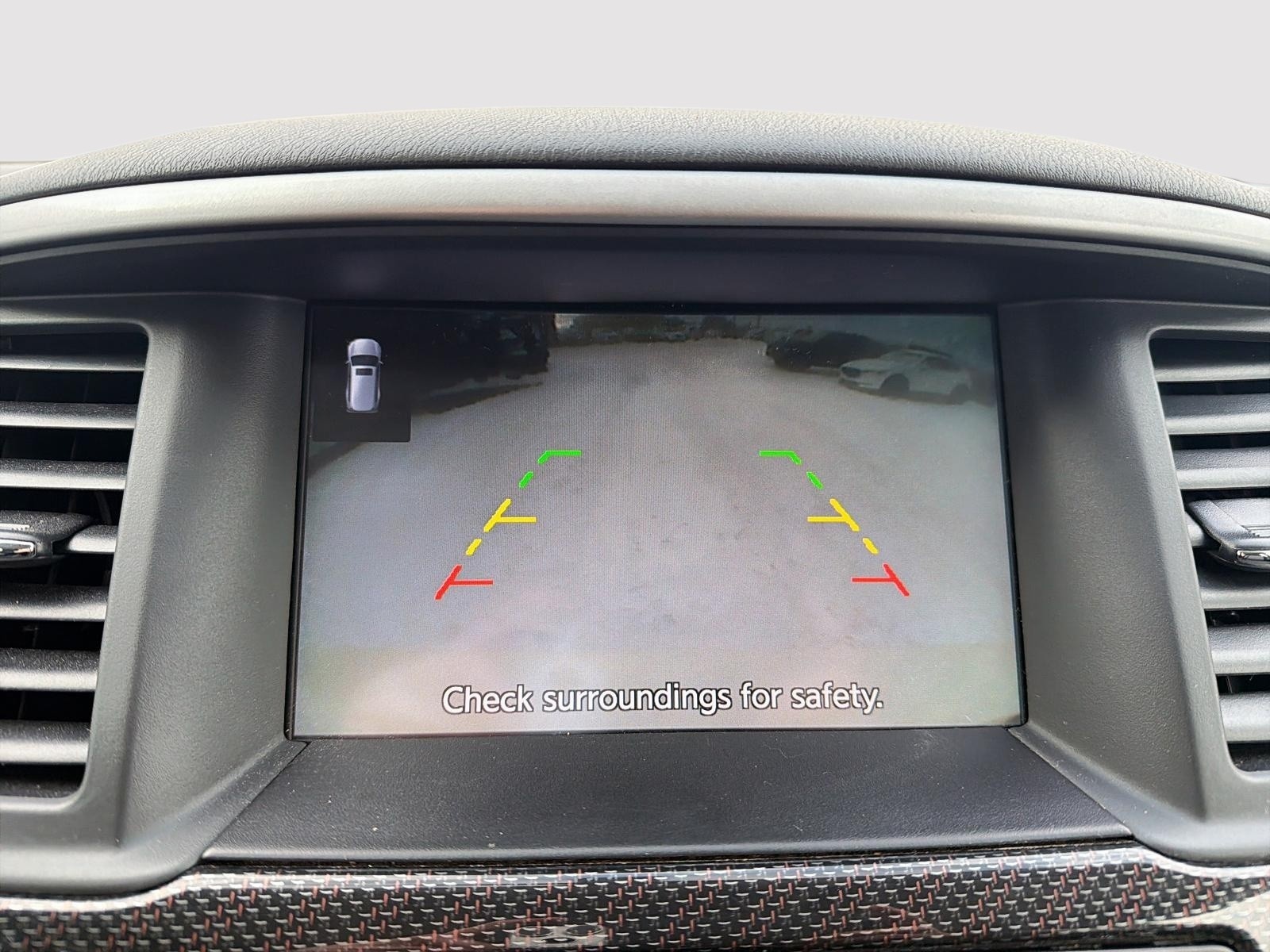 2020 Nissan Pathfinder SV Tech