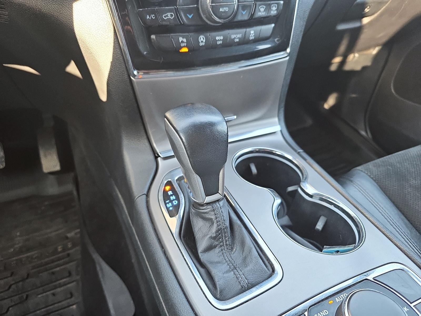 2020 Jeep Grand Cherokee Laredo