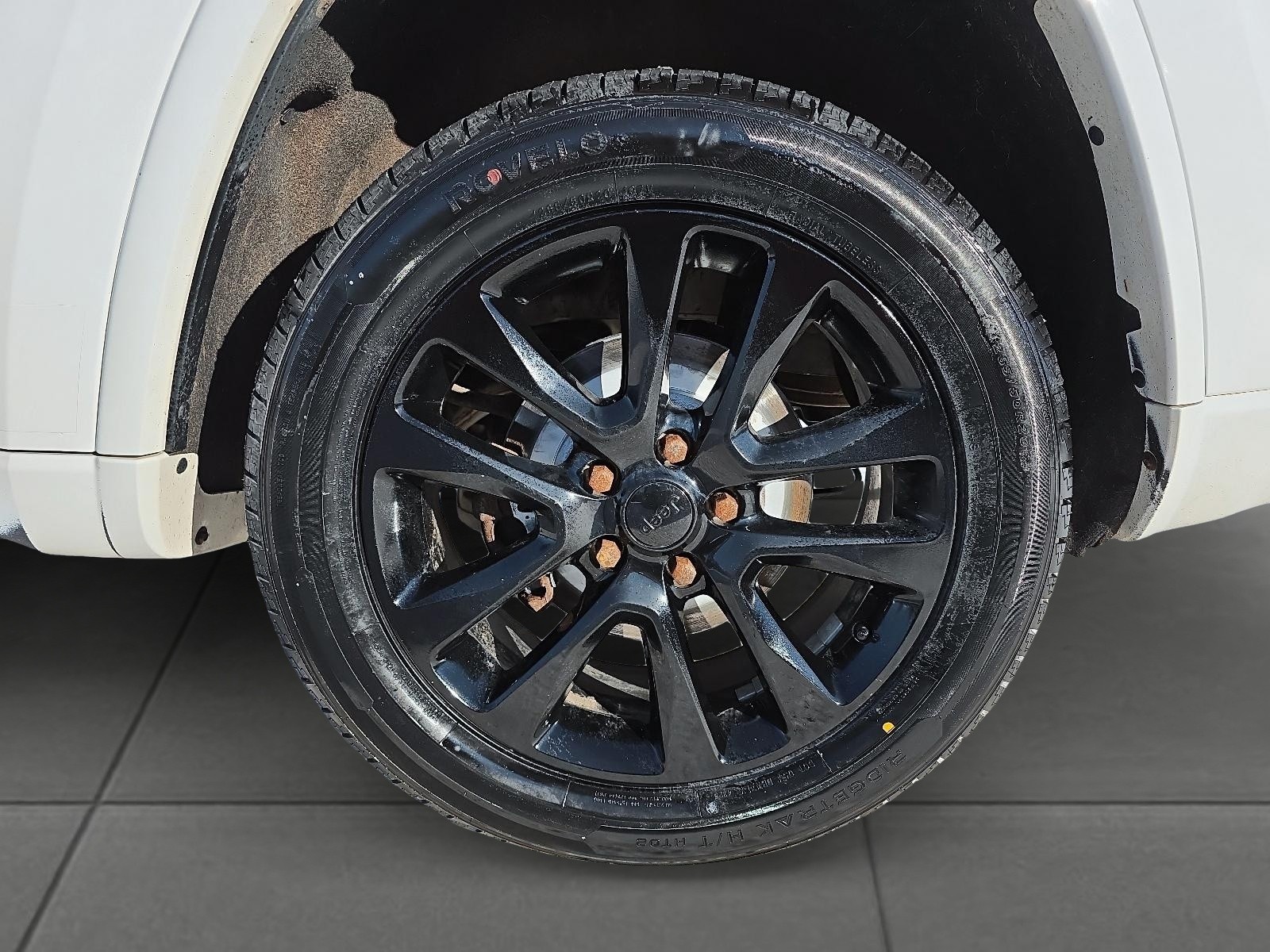 2020 Jeep Grand Cherokee Laredo