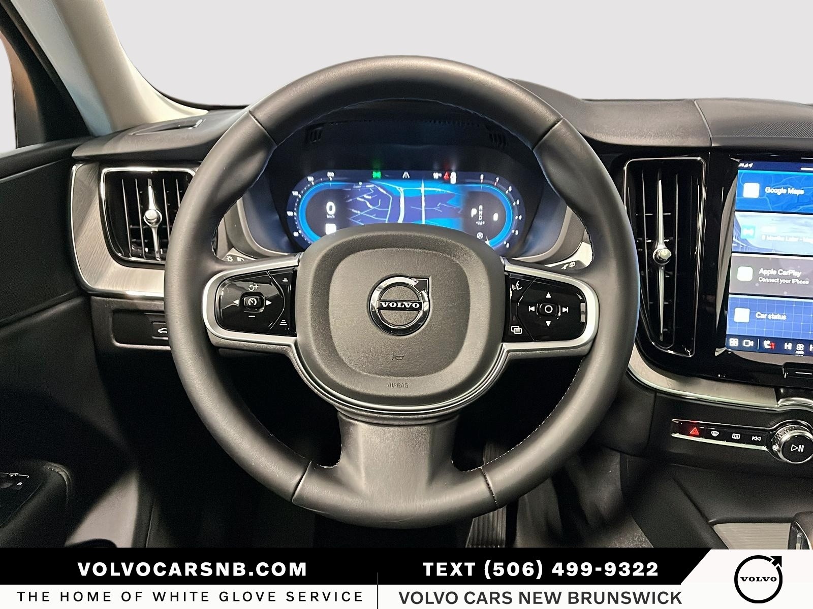 2025 Volvo XC60 B5 Plus Dark Theme