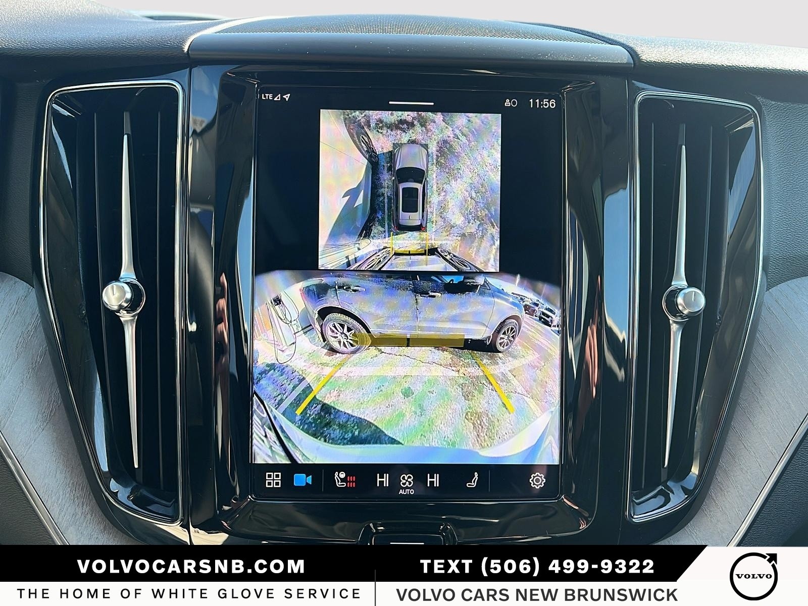 2025 Volvo XC60 B5 Plus Dark Theme