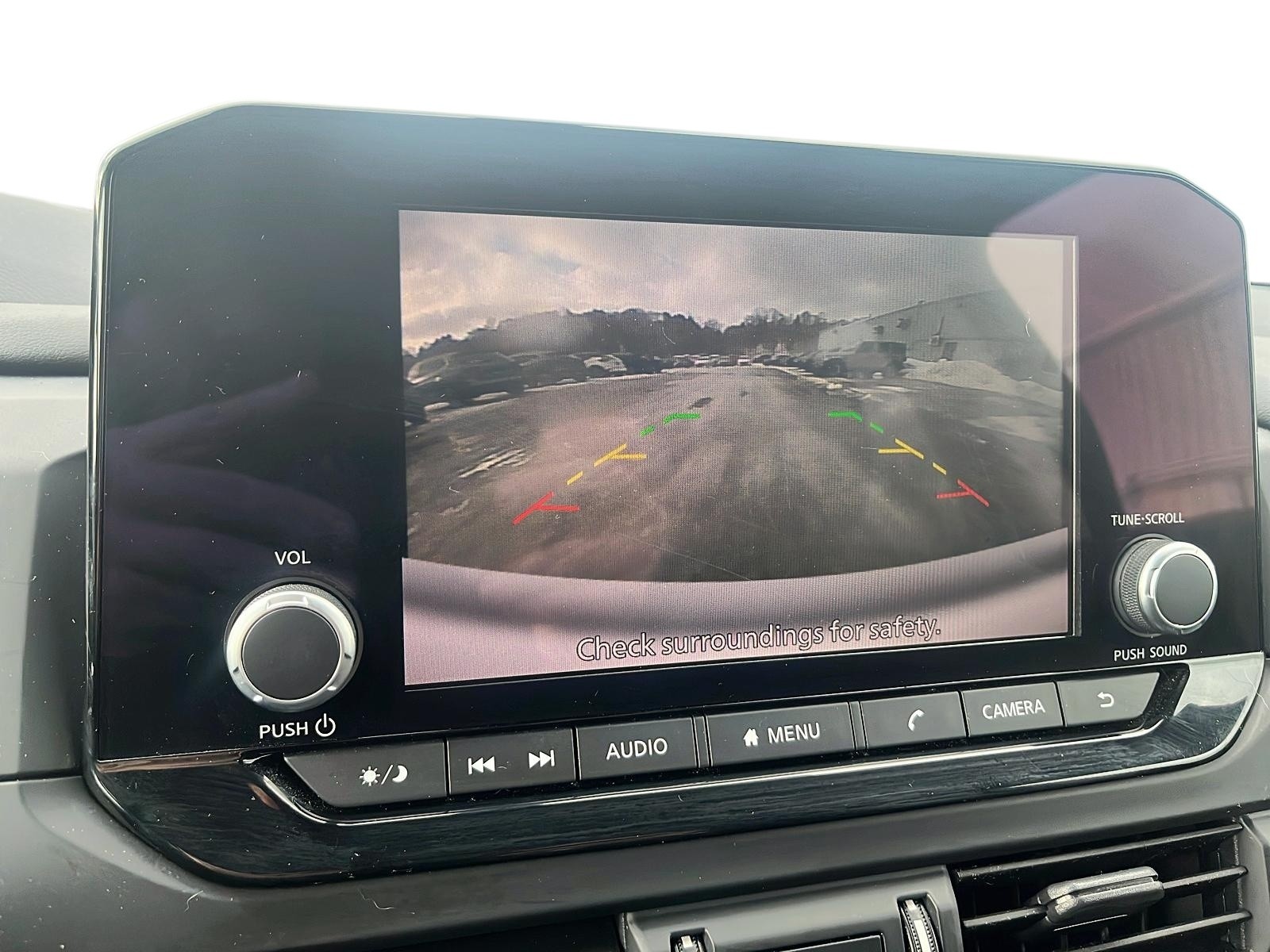 2023 Nissan Pathfinder S