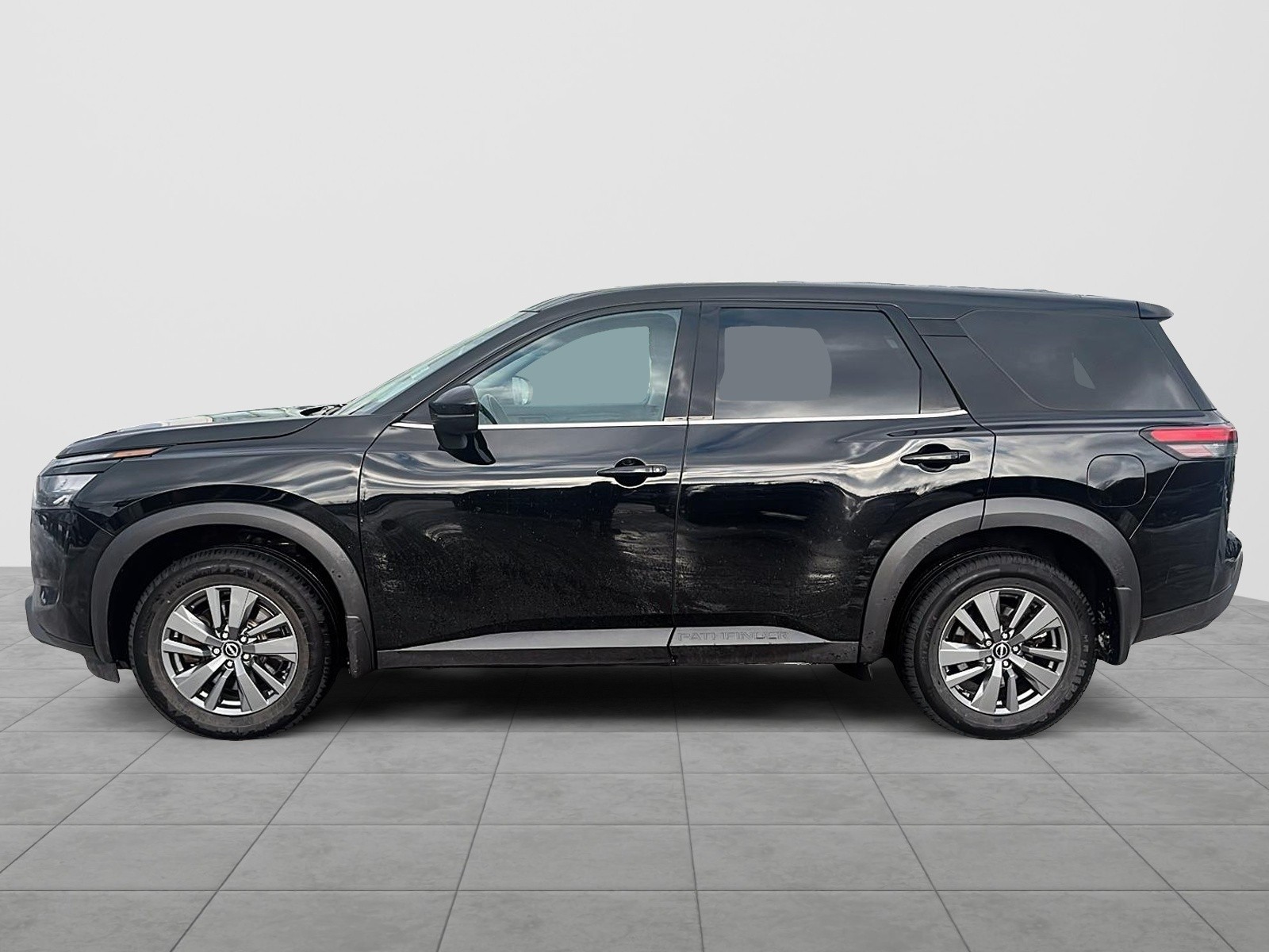 2023 Nissan Pathfinder S