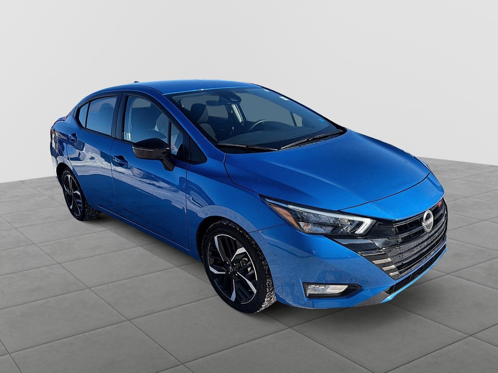 2024 Nissan Versa SR