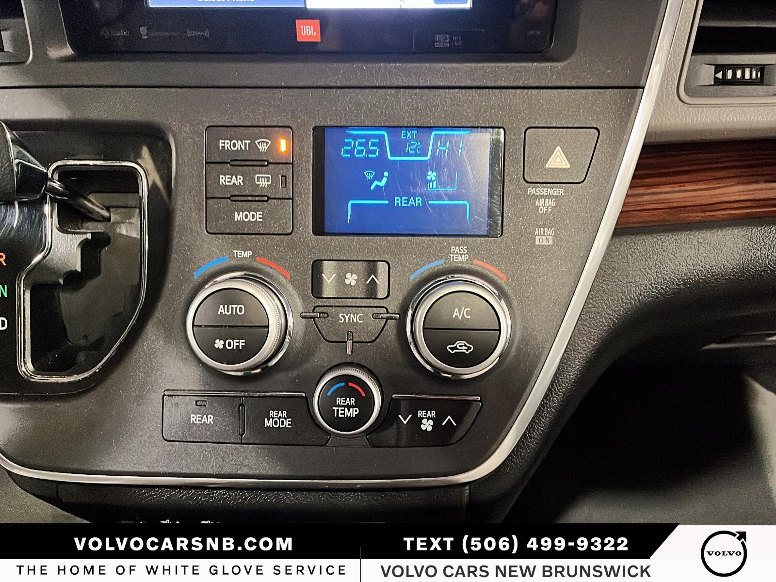 2017 Toyota Sienna XLE 7 Passenger
