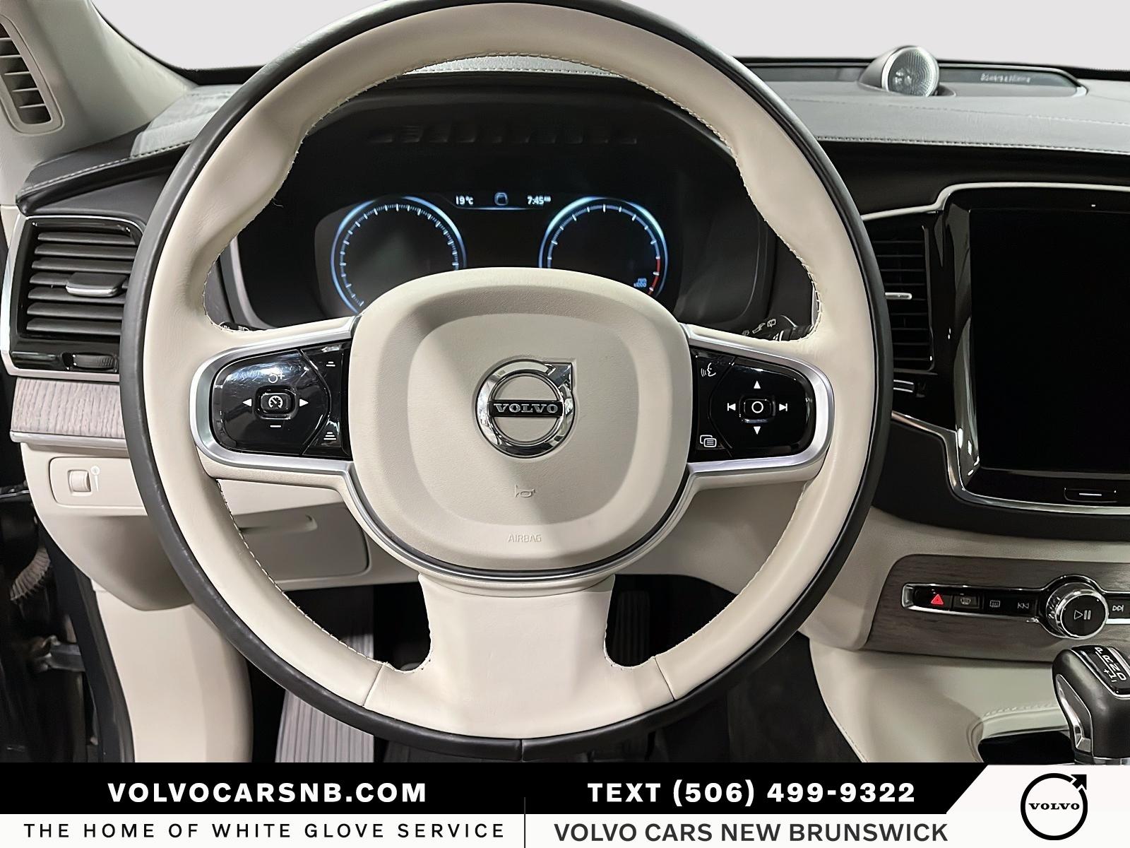2022 Volvo XC90 T6 Inscription 6 Passenger