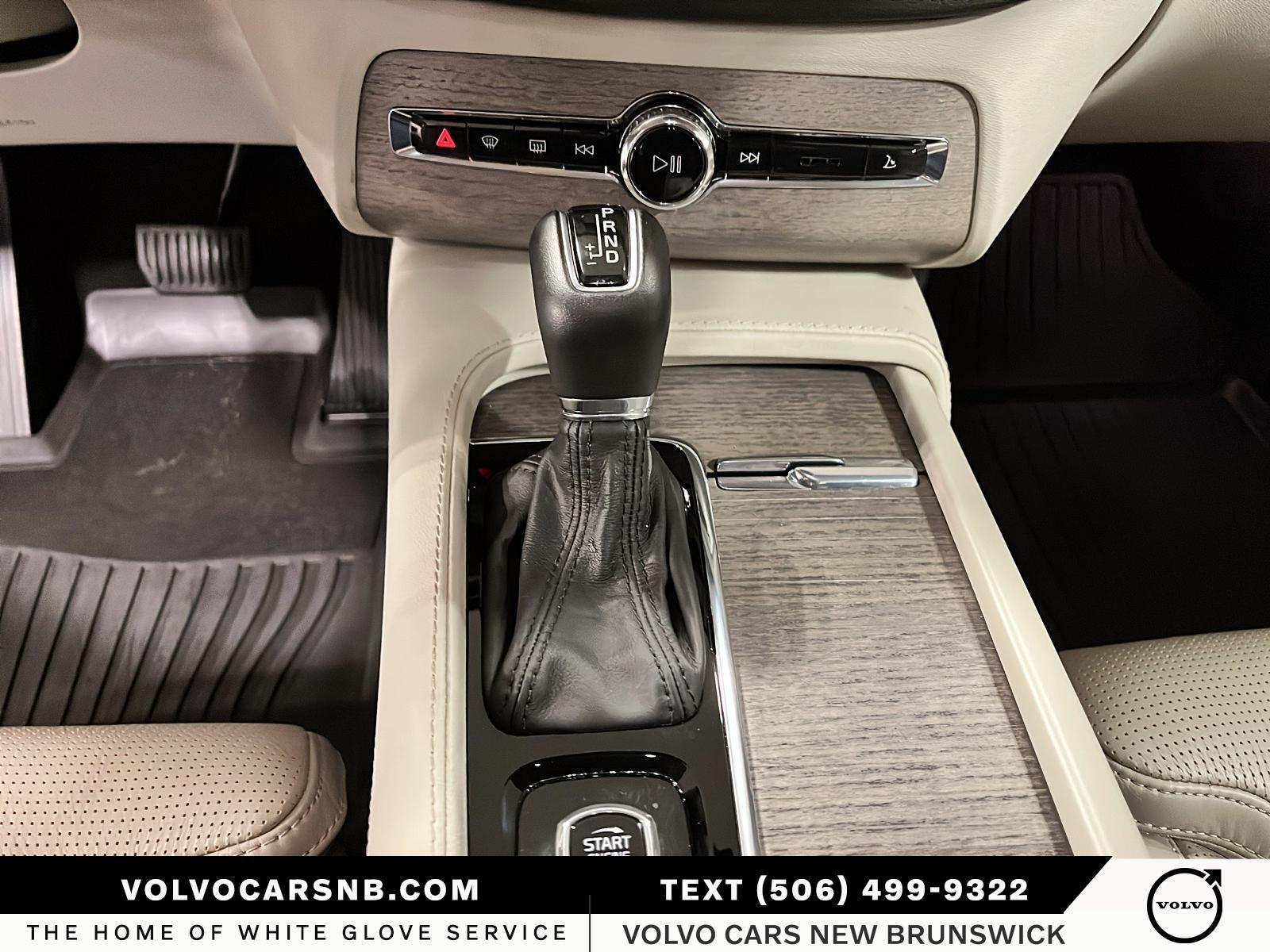 2022 Volvo XC90 T6 Inscription 6 Passenger