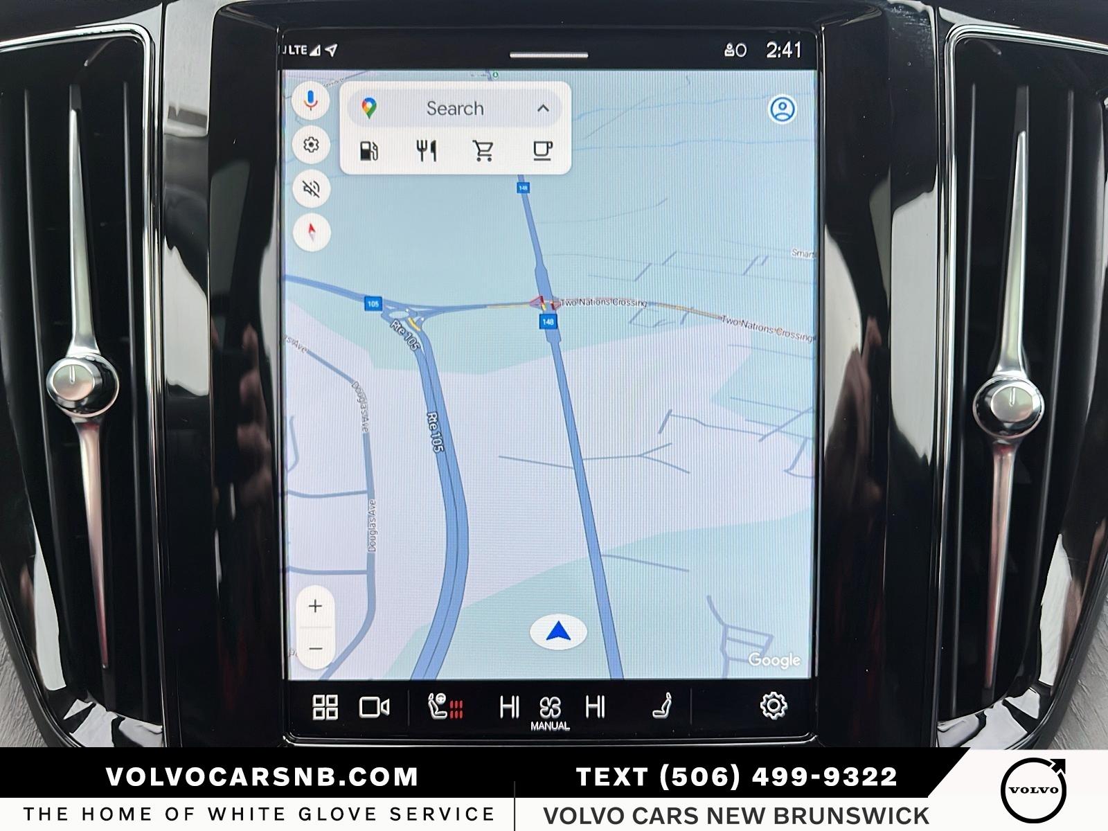 2025 Volvo XC60 B5 Plus Dark Theme