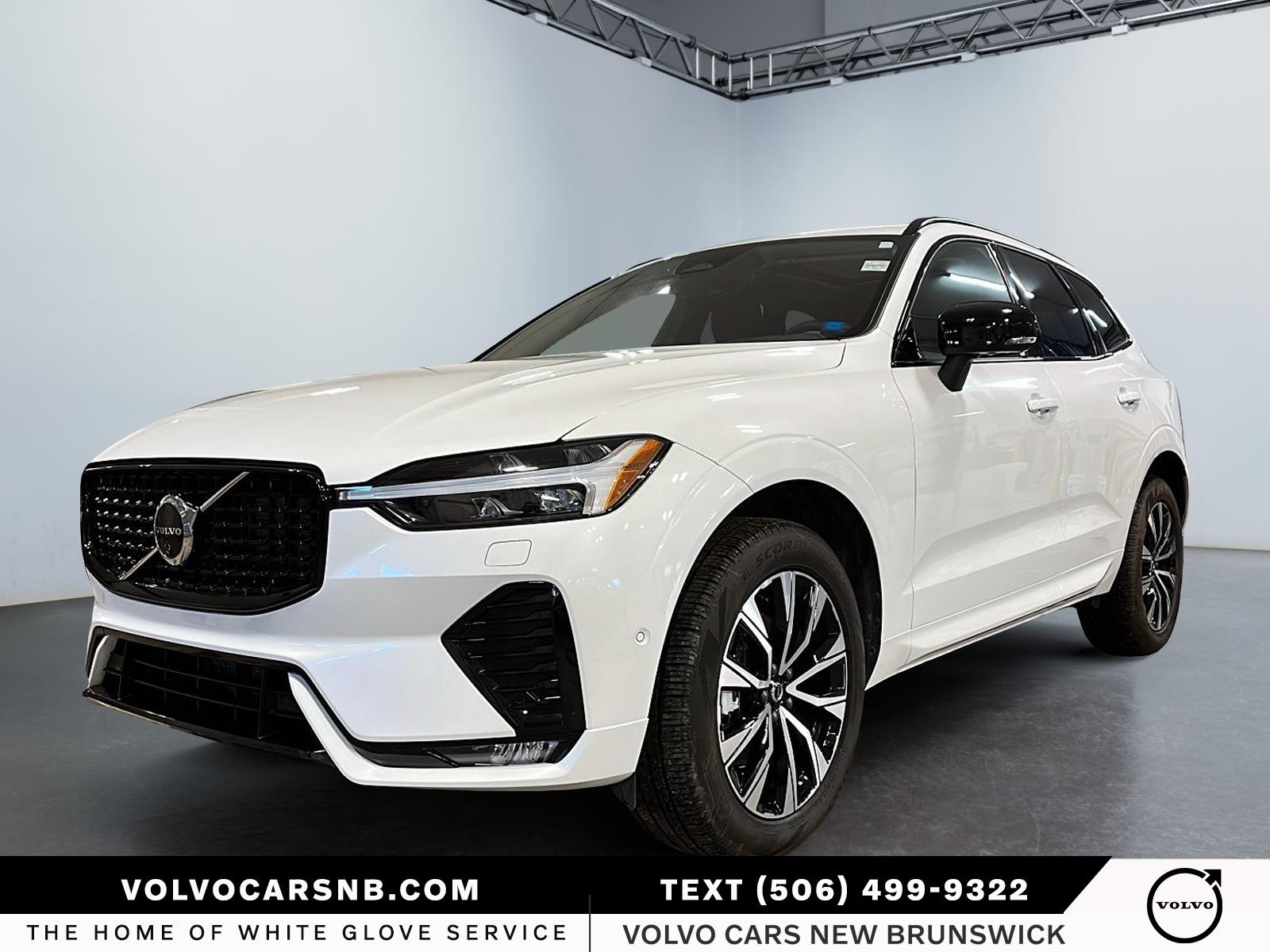 2025 Volvo XC60  B5 Plus Dark Theme