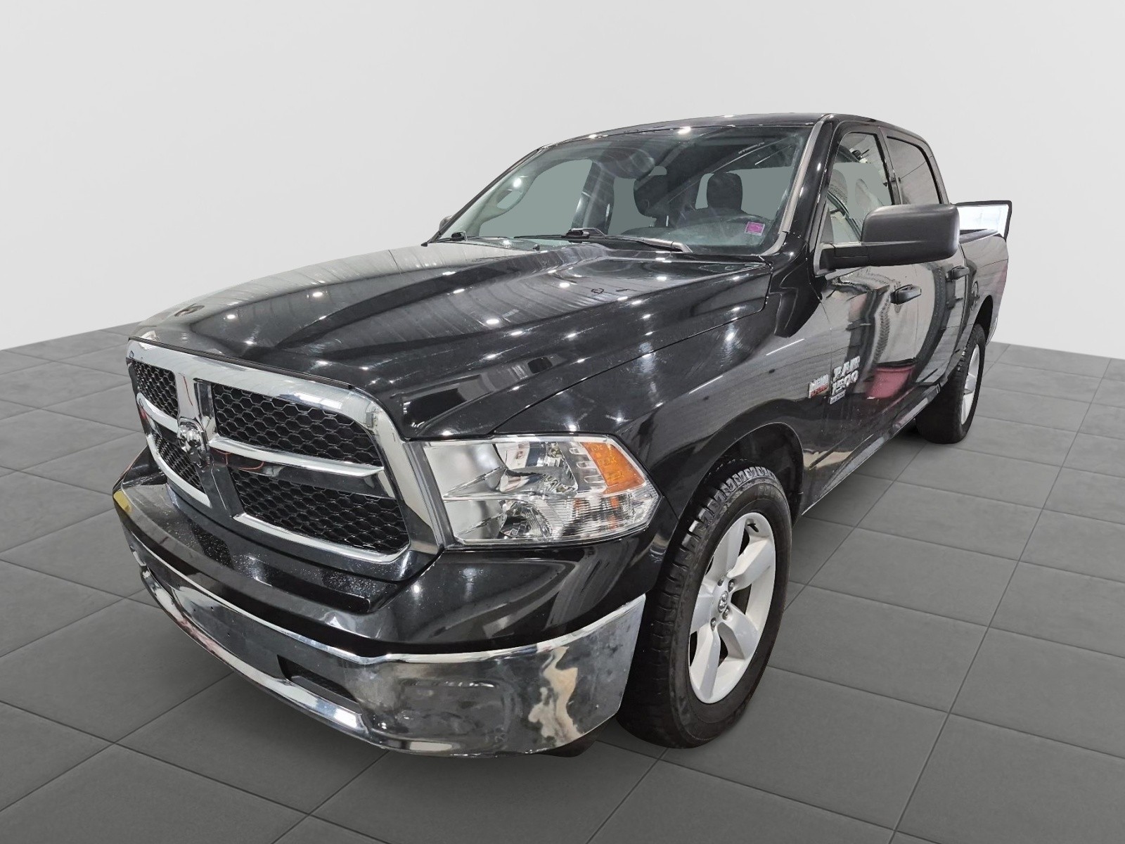 2023 RAM 1500 Classic  SLT