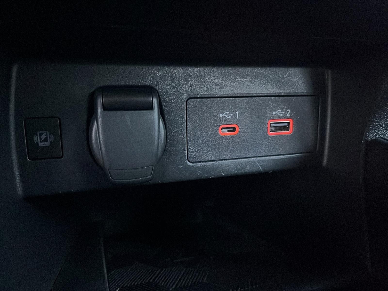 2024 Nissan Versa SR