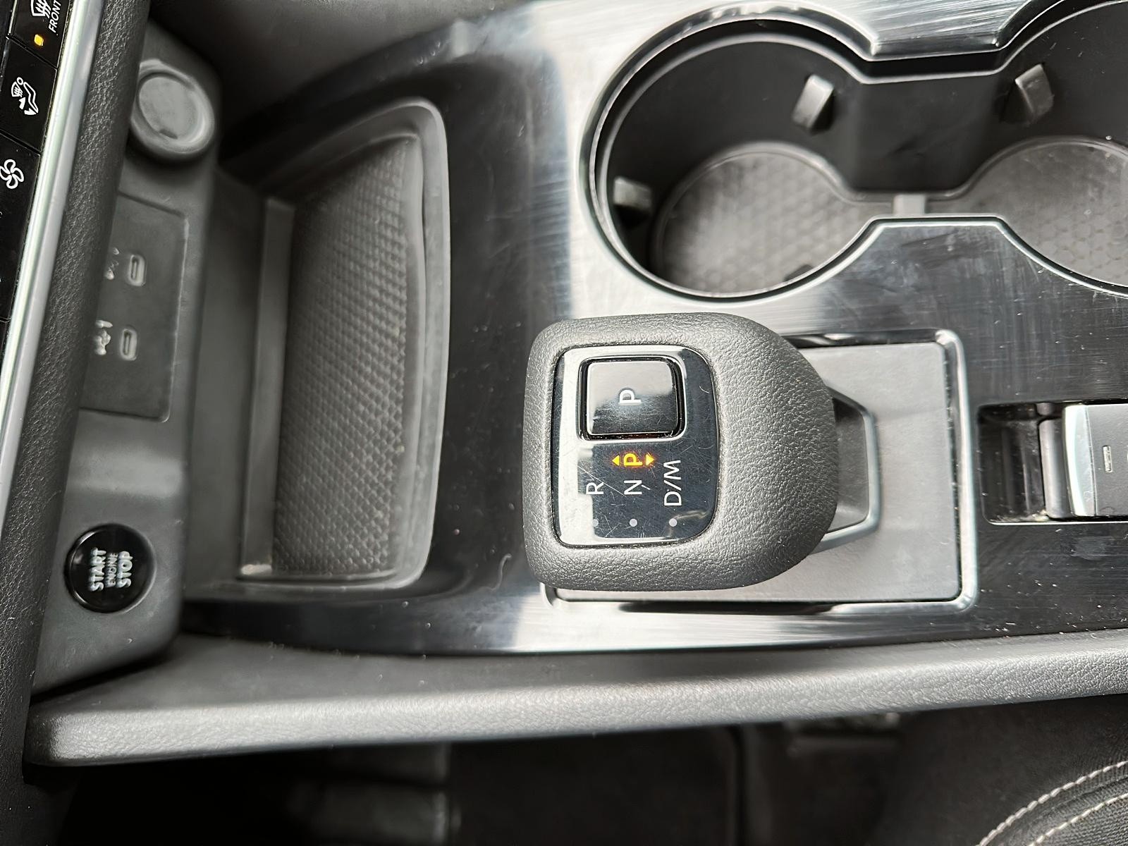 2024 Nissan Rogue SV Moonroof