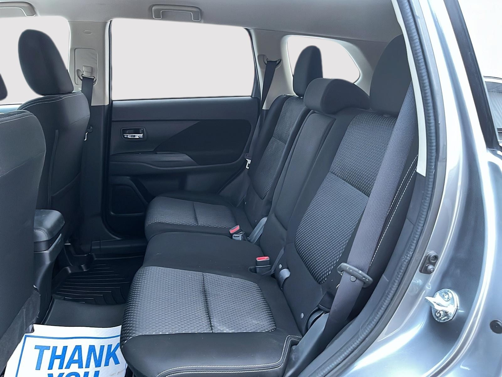 2017 Mitsubishi Outlander ES