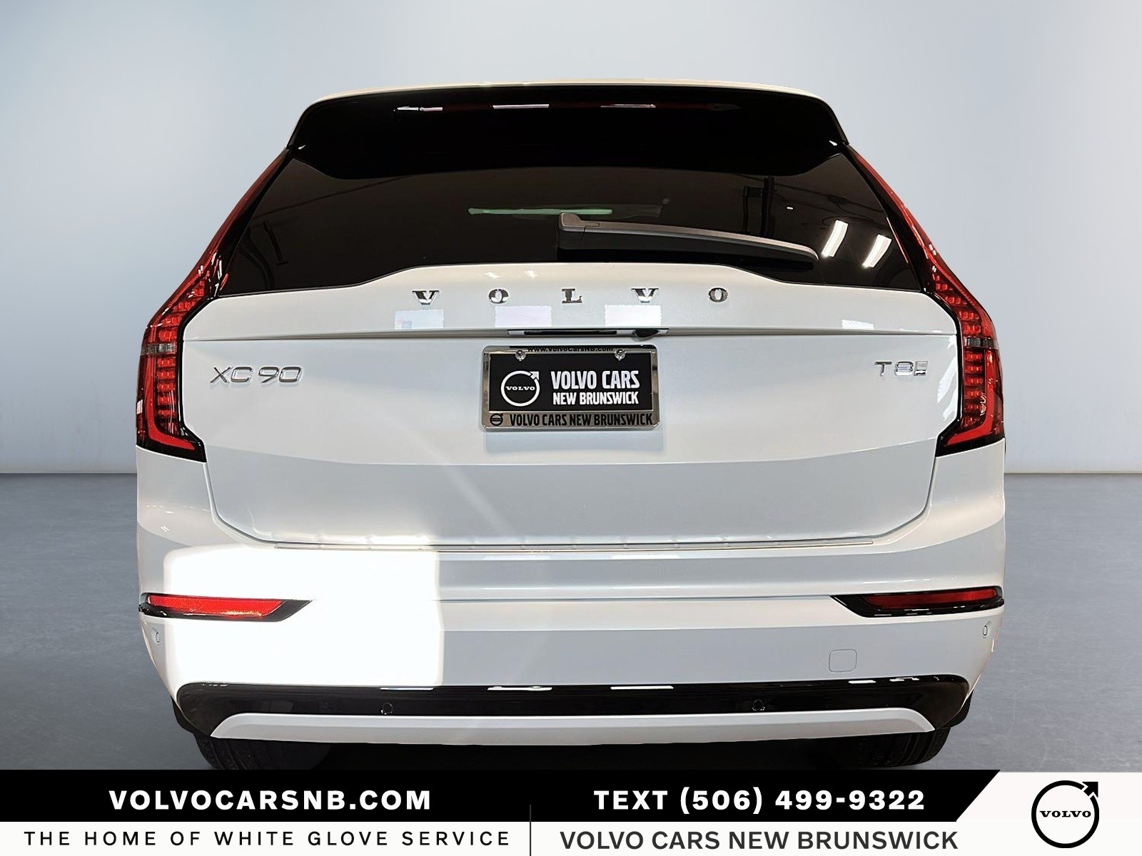 2026 Volvo XC90 Plug-In Hybrid T8 Plus Dark Theme