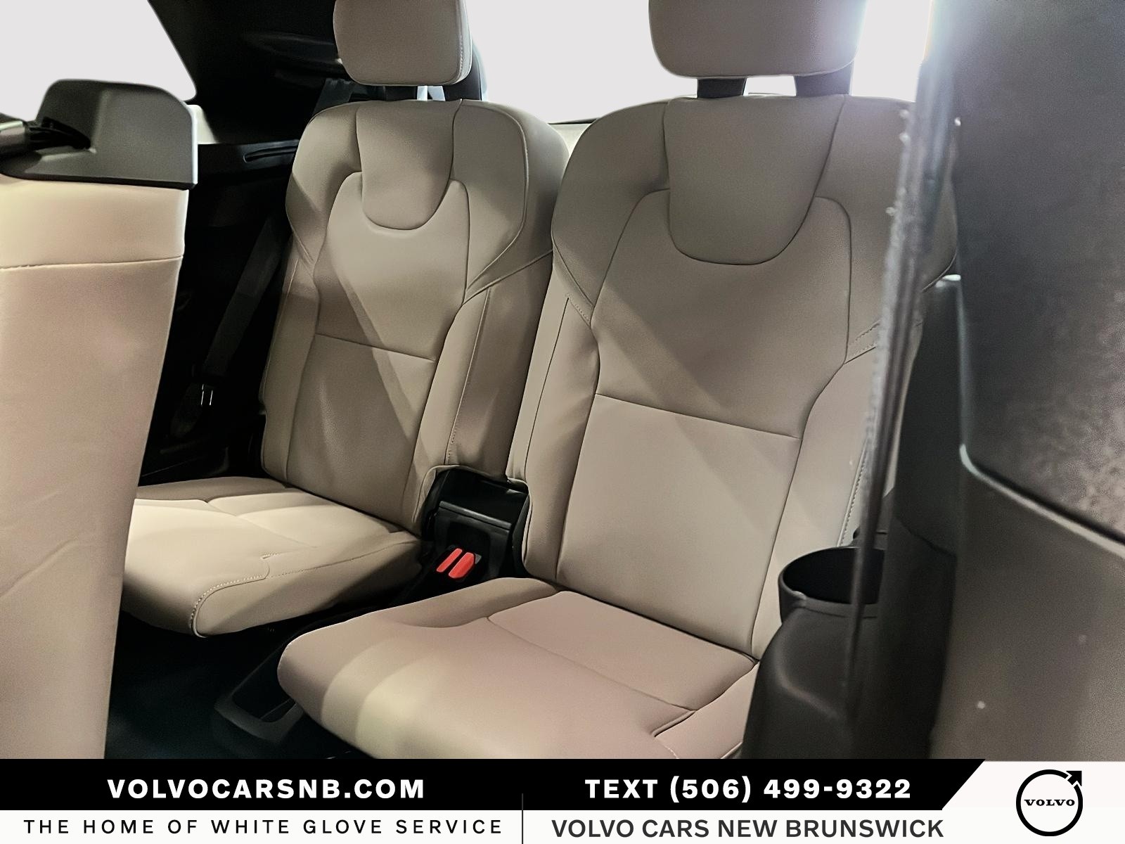 2026 Volvo XC90 Plug-In Hybrid T8 Plus Dark Theme