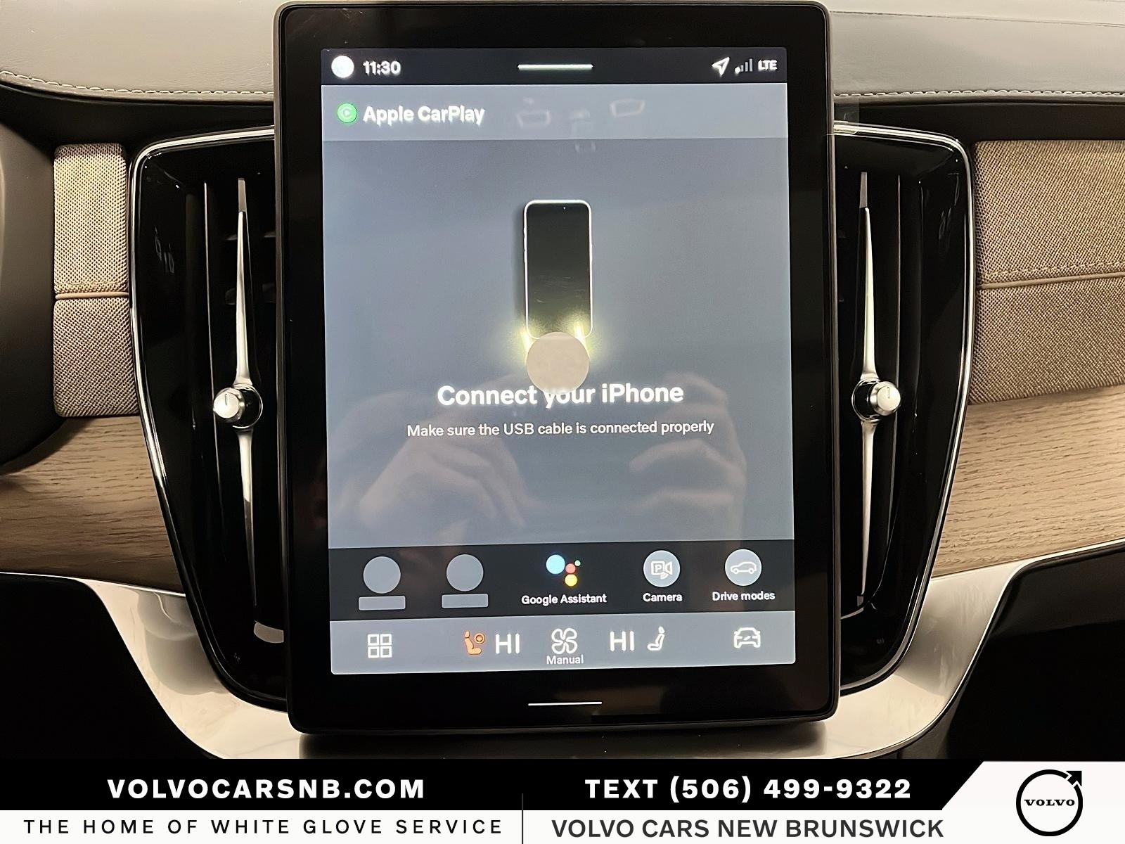 2026 Volvo XC90 Plug-In Hybrid T8 Plus Dark Theme