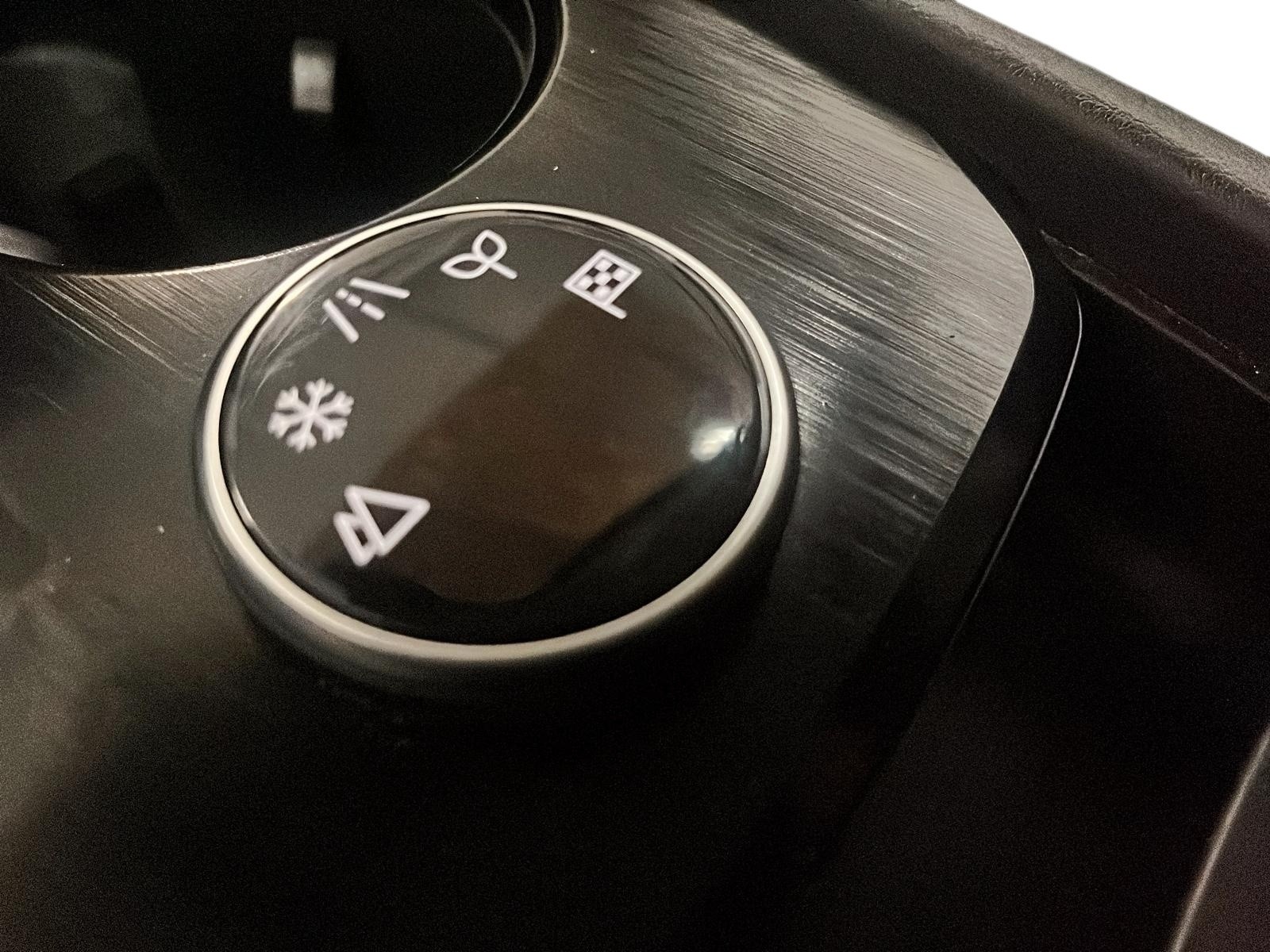 2024 Nissan Rogue SV Moonroof