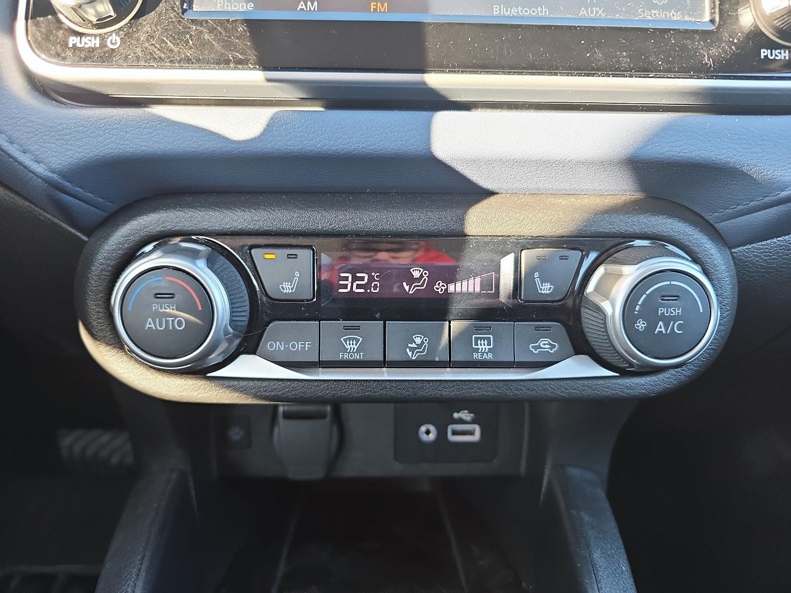 2024 Nissan Versa SV