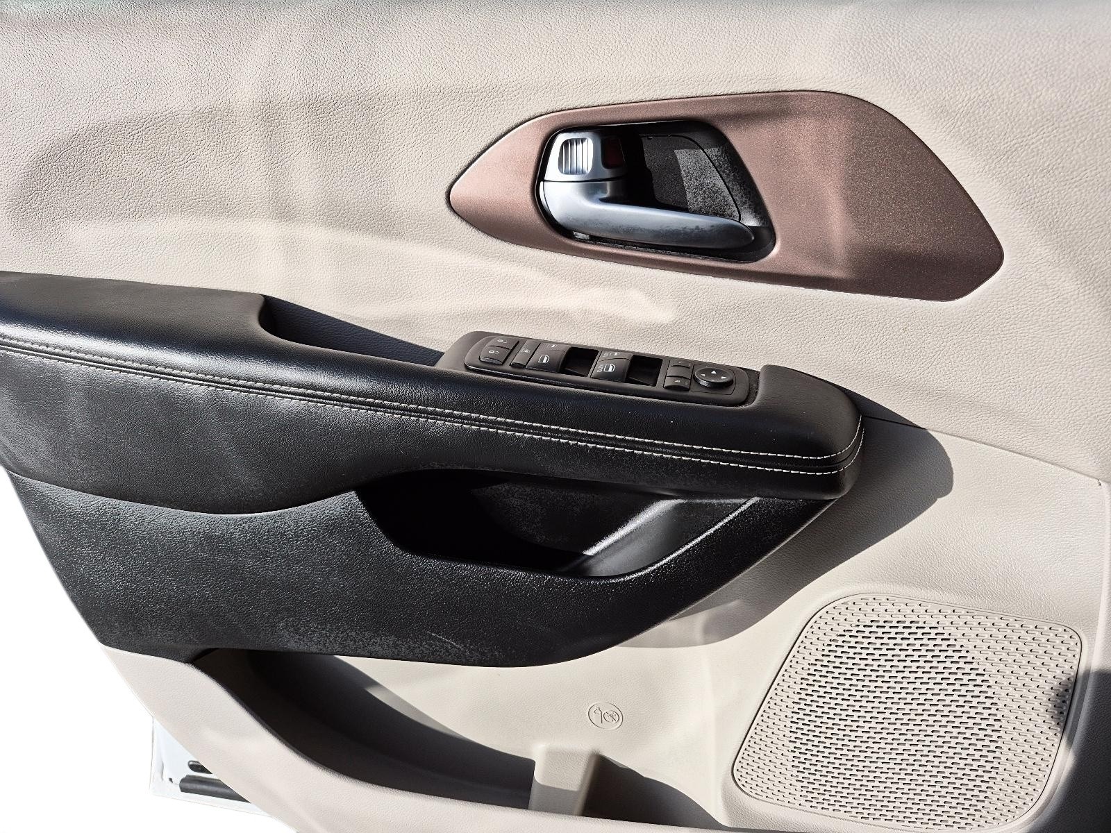 2024 Chrysler Grand Caravan SXT