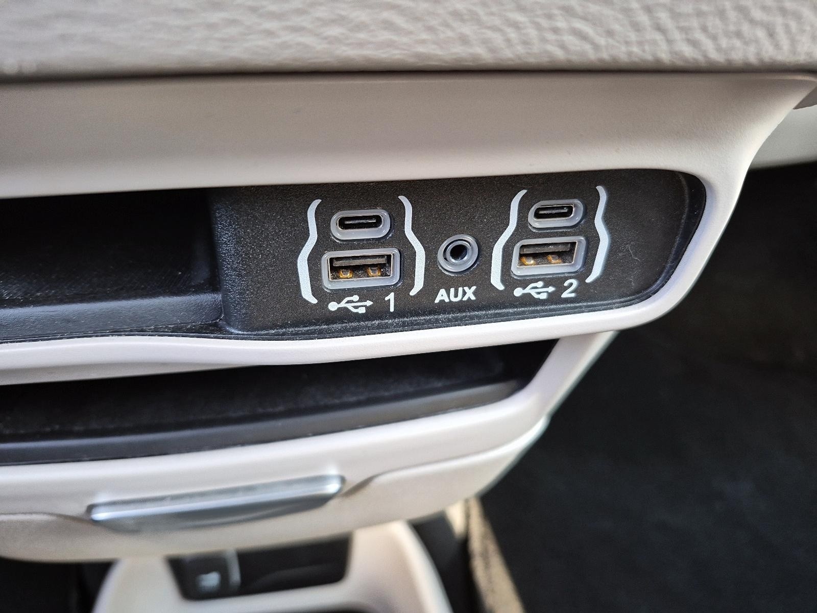 2024 Chrysler Grand Caravan SXT