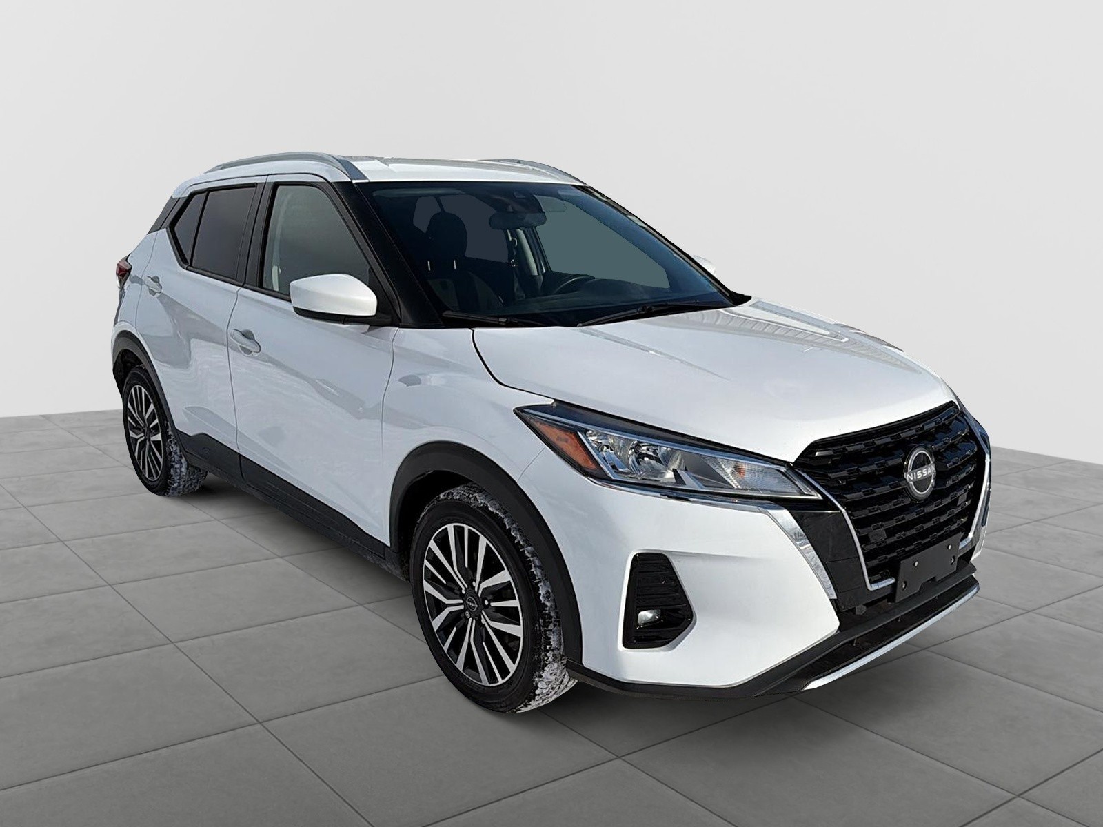 2022 Nissan Kicks SV