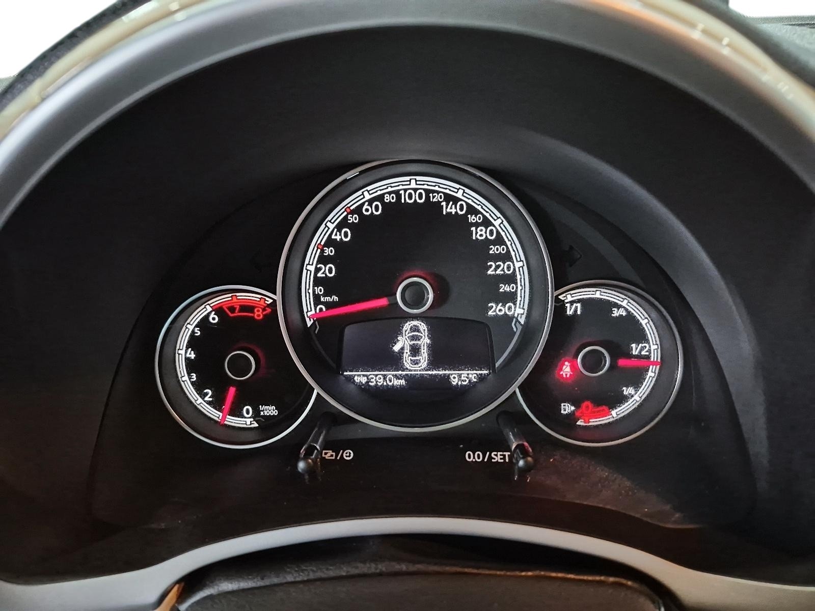 2019 Volkswagen Beetle Wolfsburg Edition