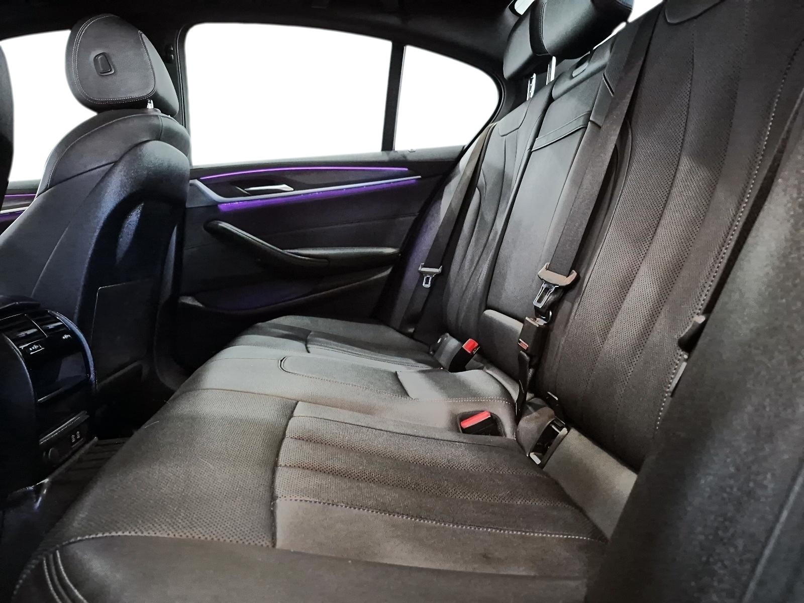 2023 BMW 530 i xDrive