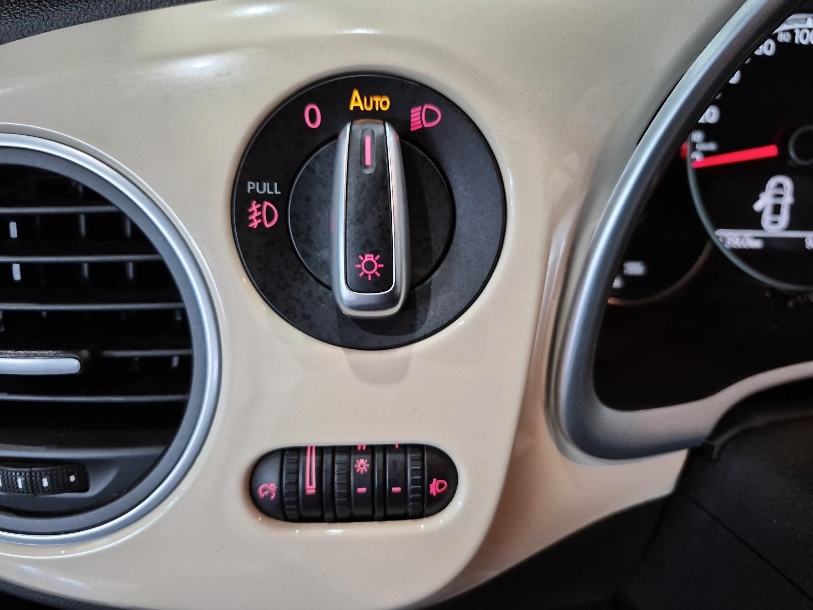 2019 Volkswagen Beetle Wolfsburg Edition