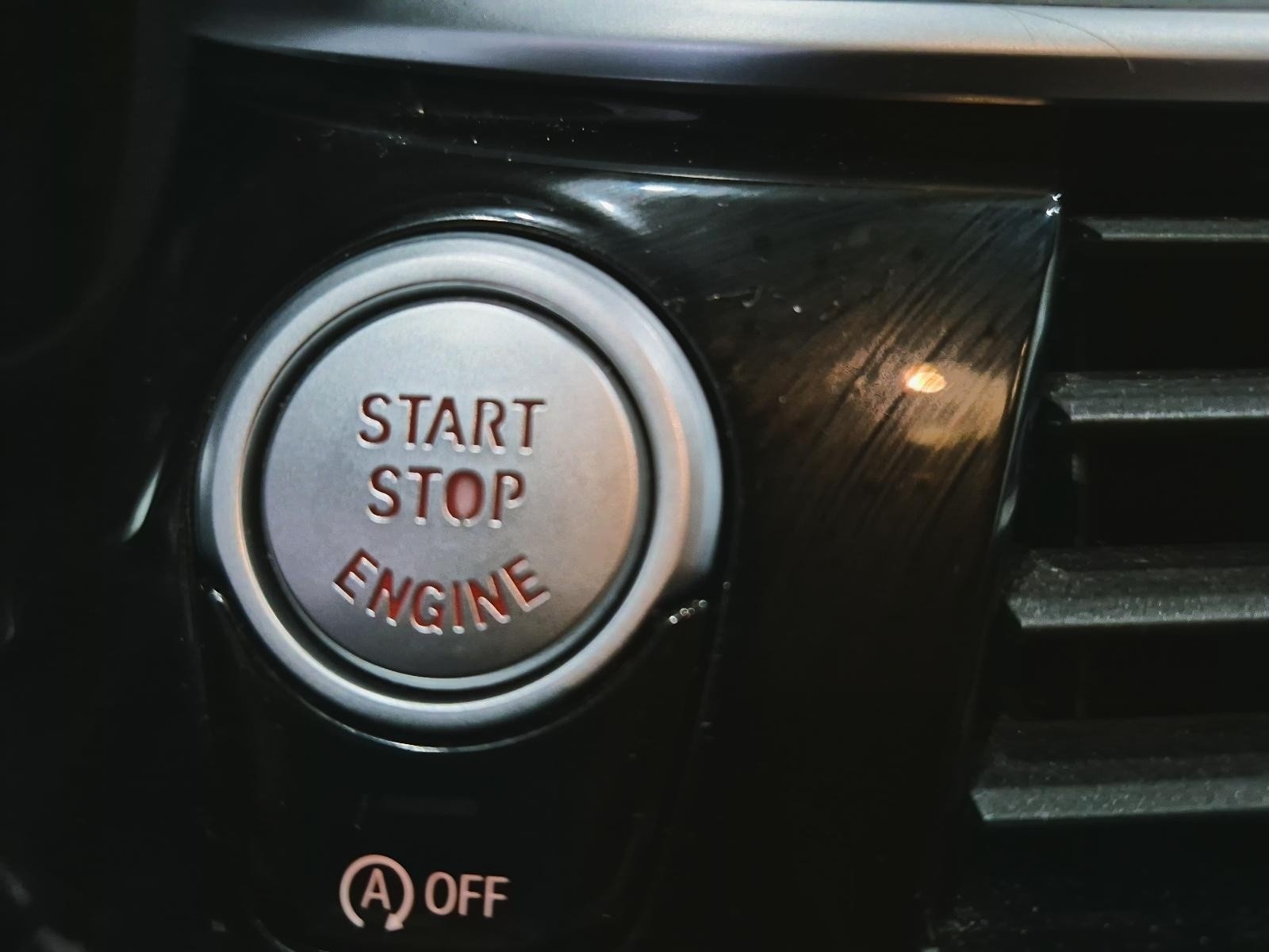 2023 BMW 530 i xDrive