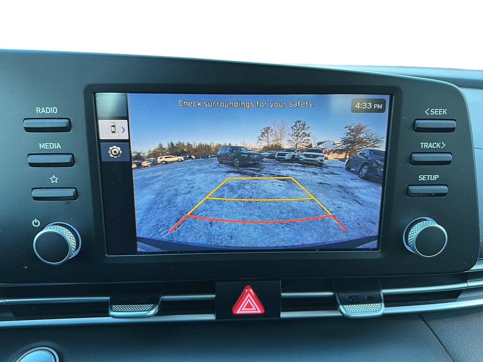 2024 Hyundai Elantra Preferred