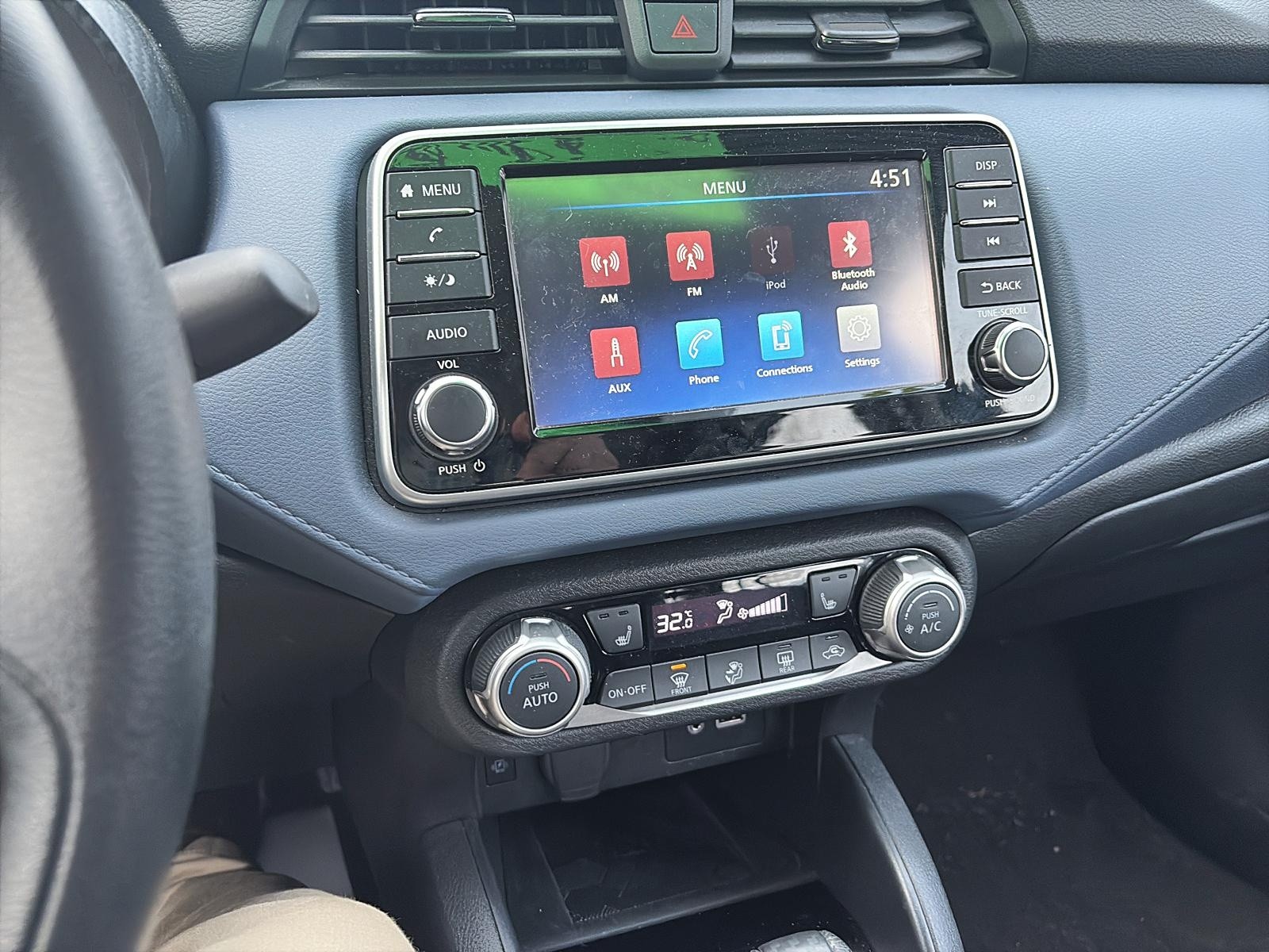 2024 Nissan Versa SV