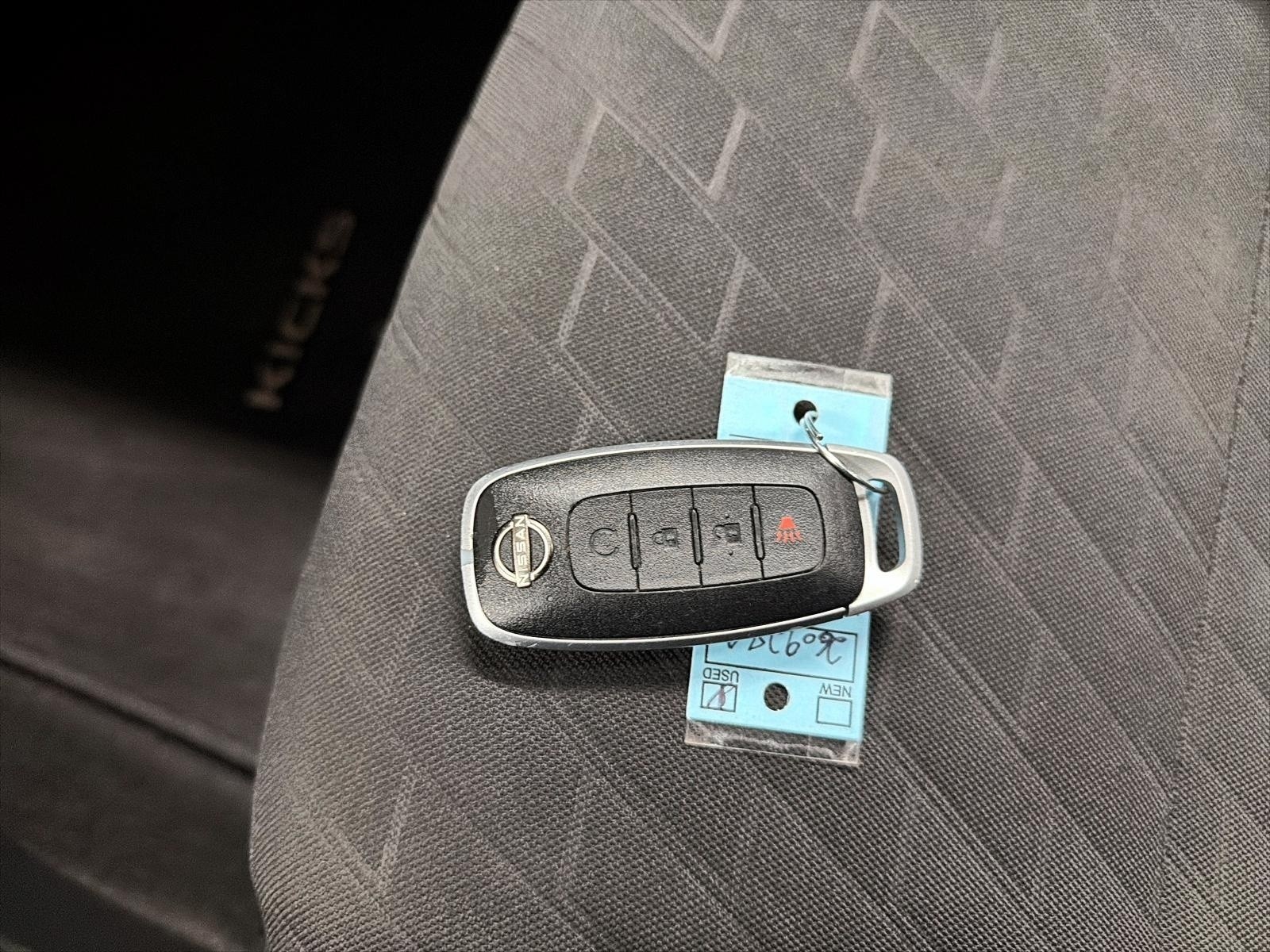 2024 Nissan Kicks SV