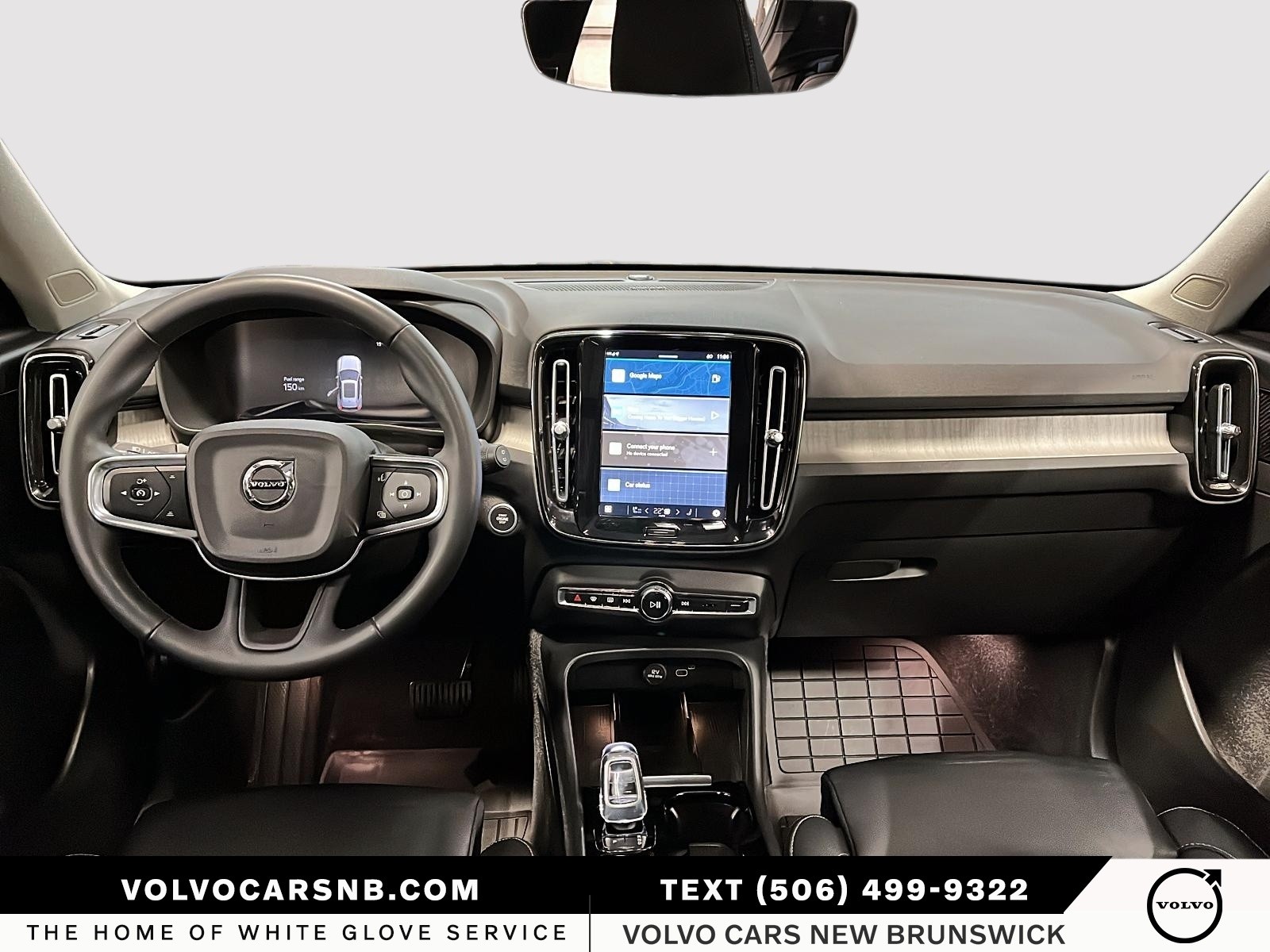 2023 Volvo XC40 B5 Ultimate Bright Theme