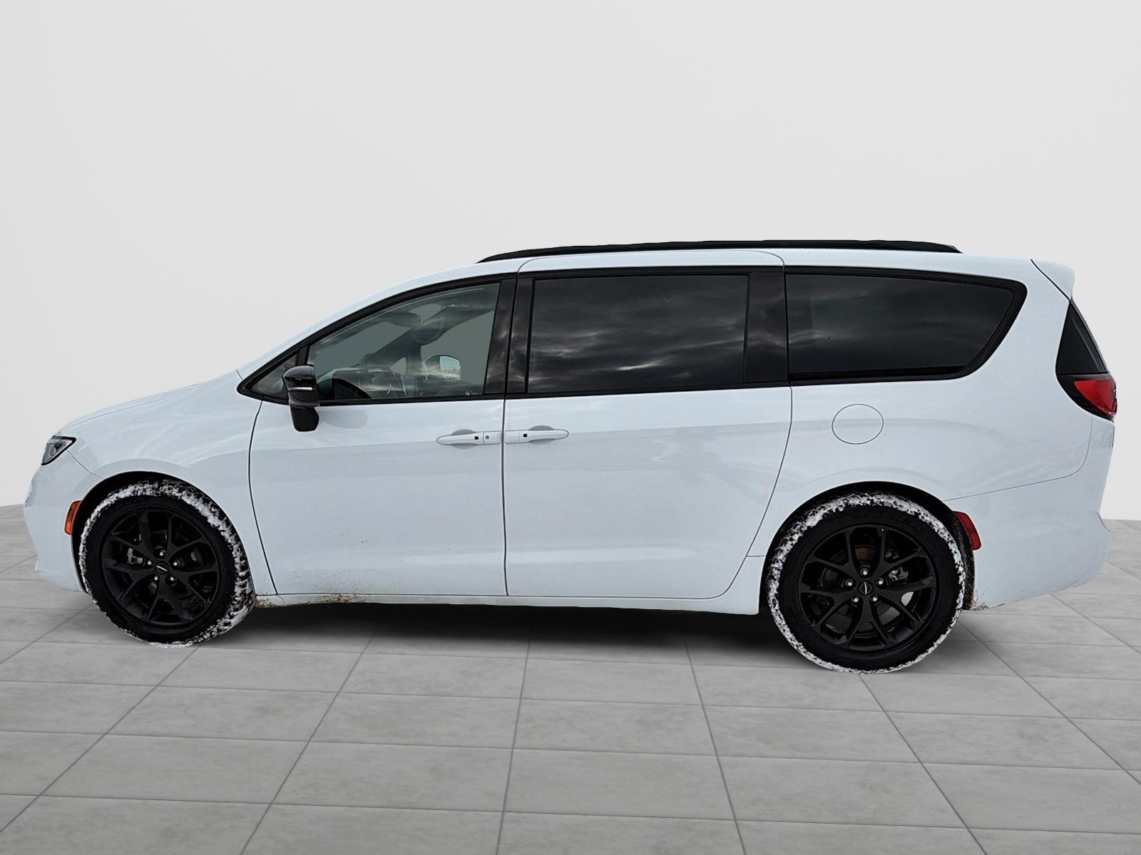 2024 Chrysler Pacifica Touring-L