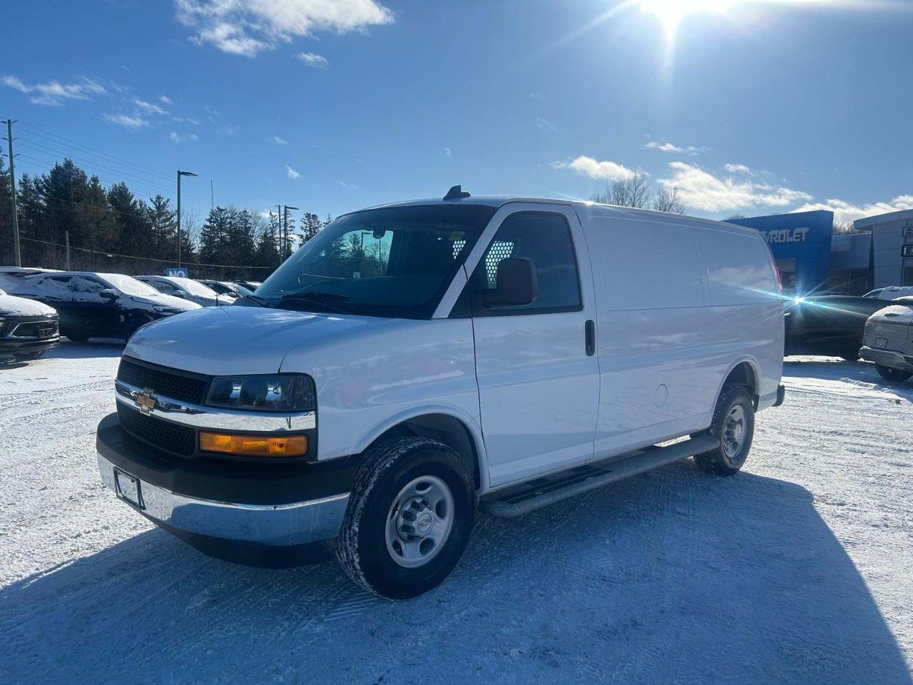 2024 Chevrolet Express Cargo 2500 RWD