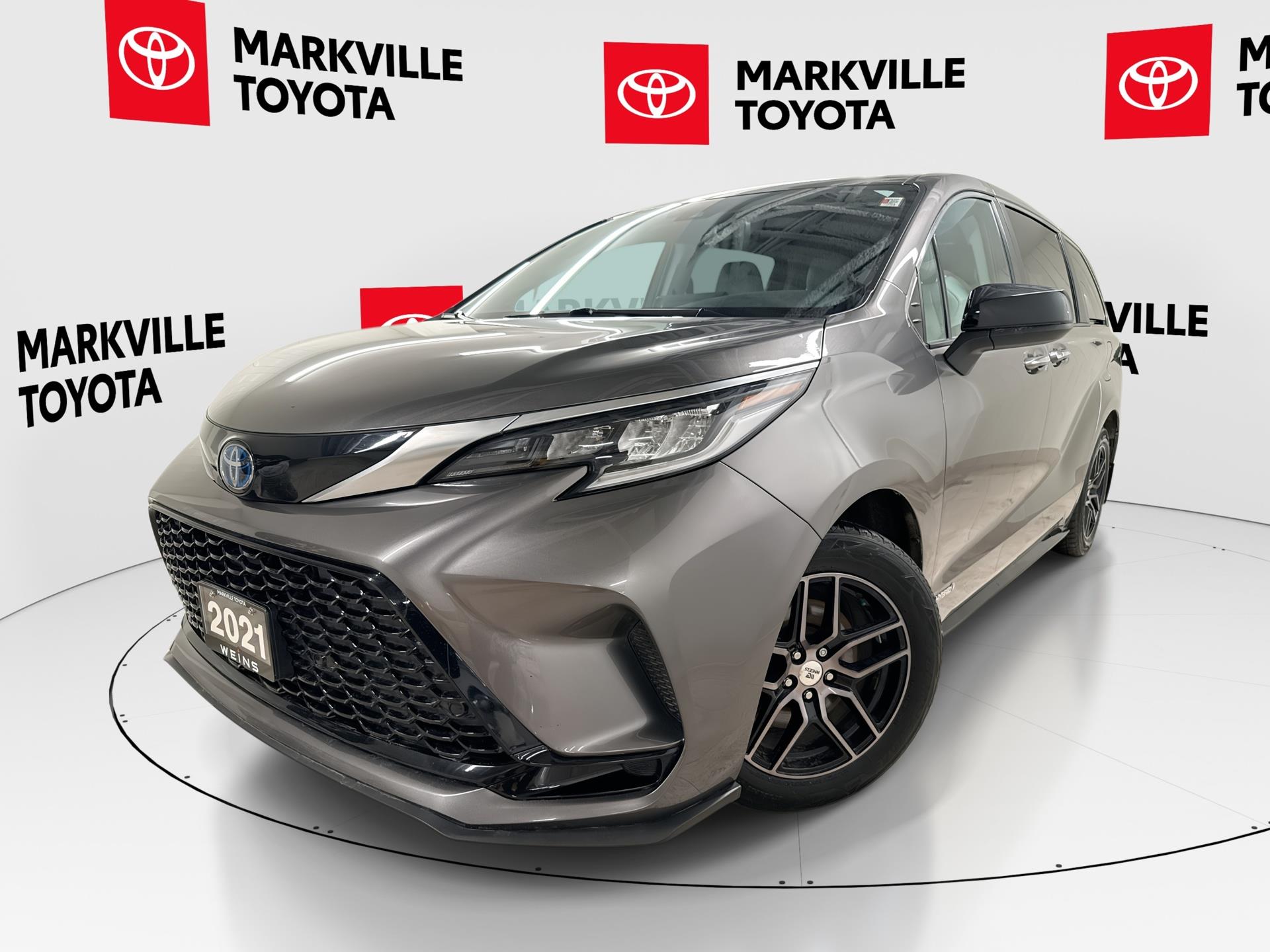 Toyota Sienna XSE 7-Passenger AWD 2021